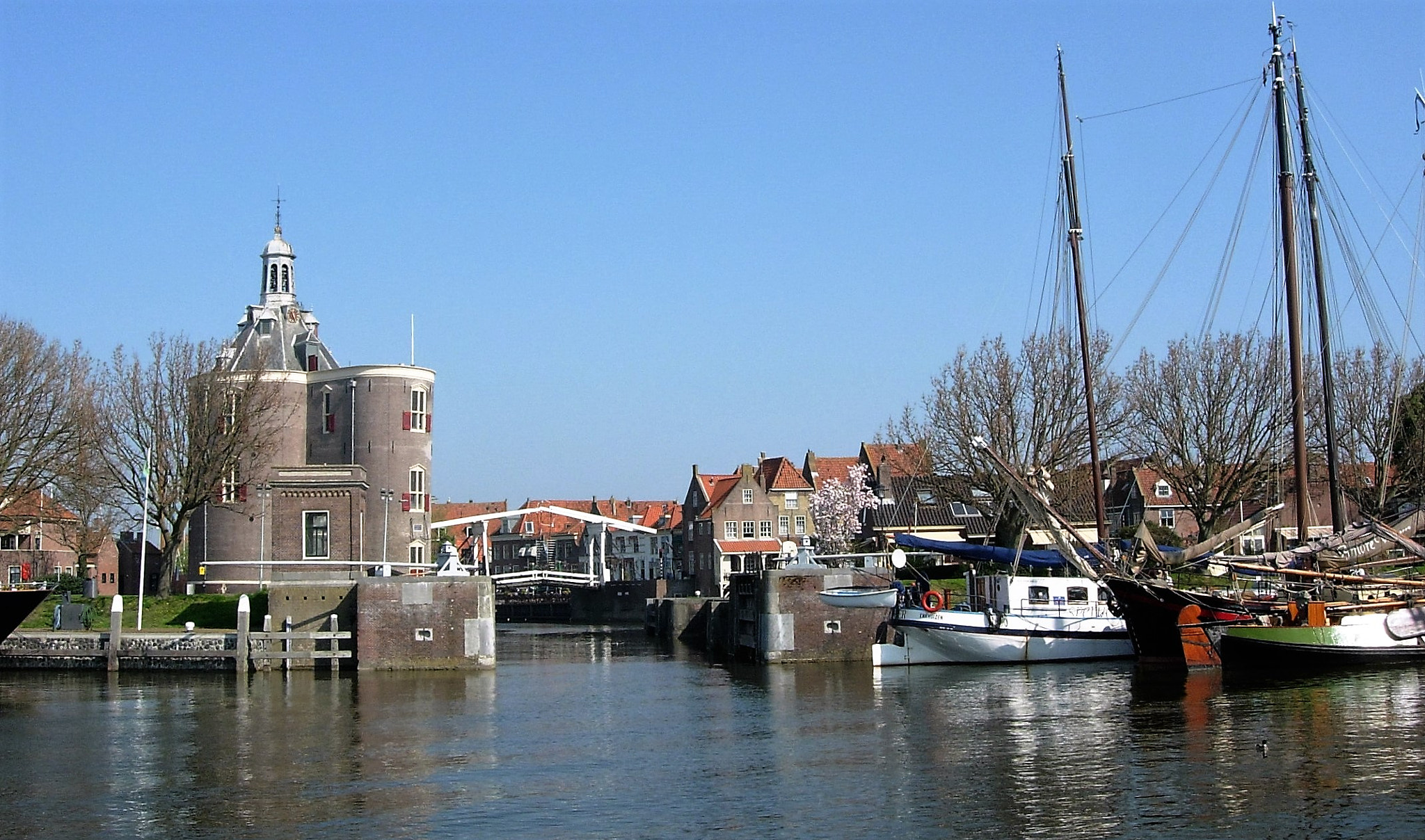 Nikon E4200 sample photo. Friesland photography