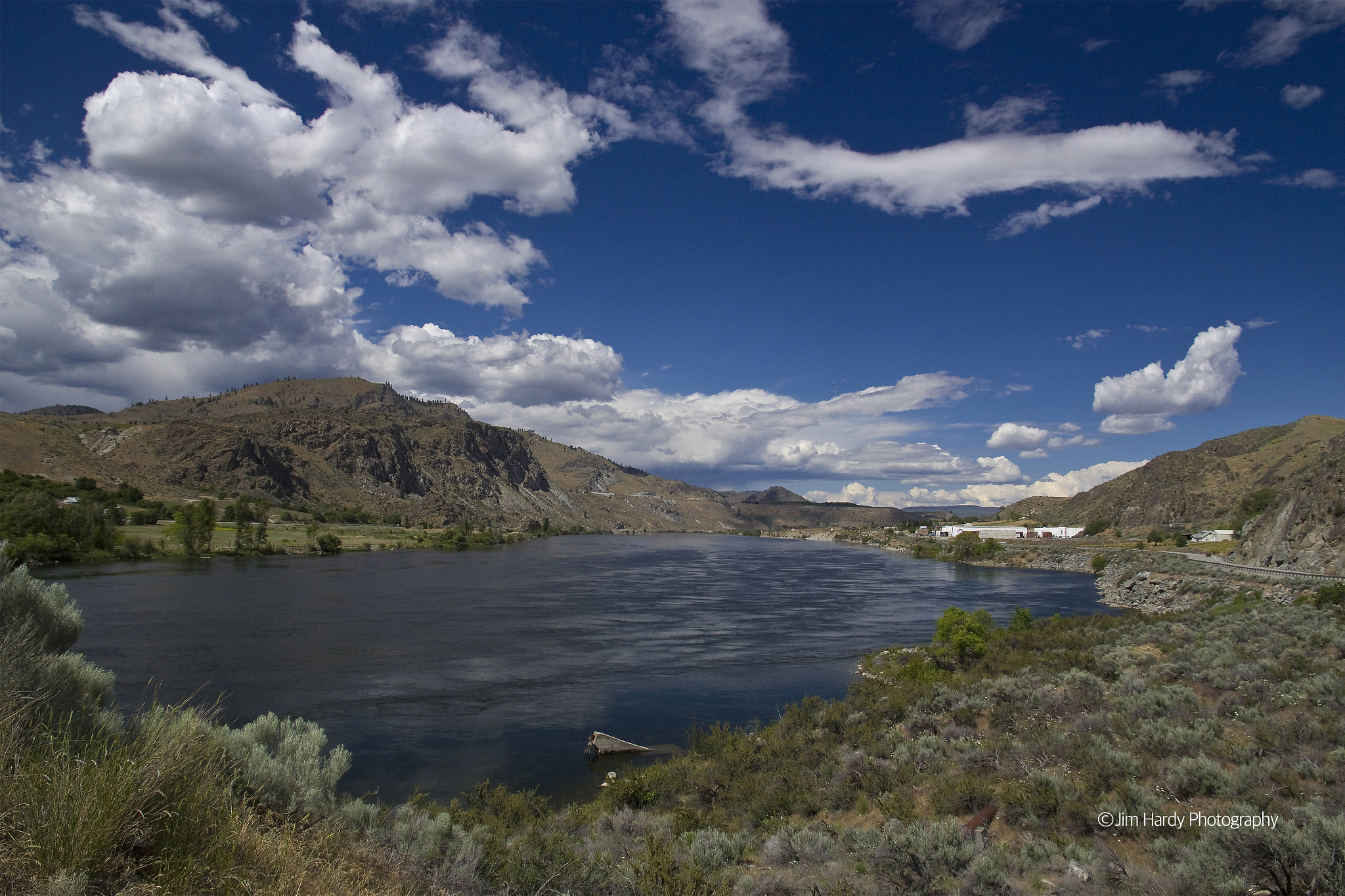 Canon EOS 550D (EOS Rebel T2i / EOS Kiss X4) sample photo. The columbia at beebe photography