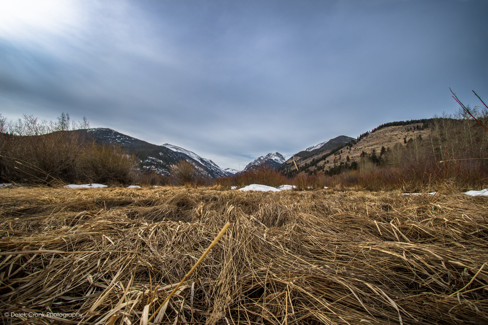Canon EOS 750D (EOS Rebel T6i / EOS Kiss X8i) + Canon EF-S 10-22mm F3.5-4.5 USM sample photo. Endovalley - rocky mountain national park photography
