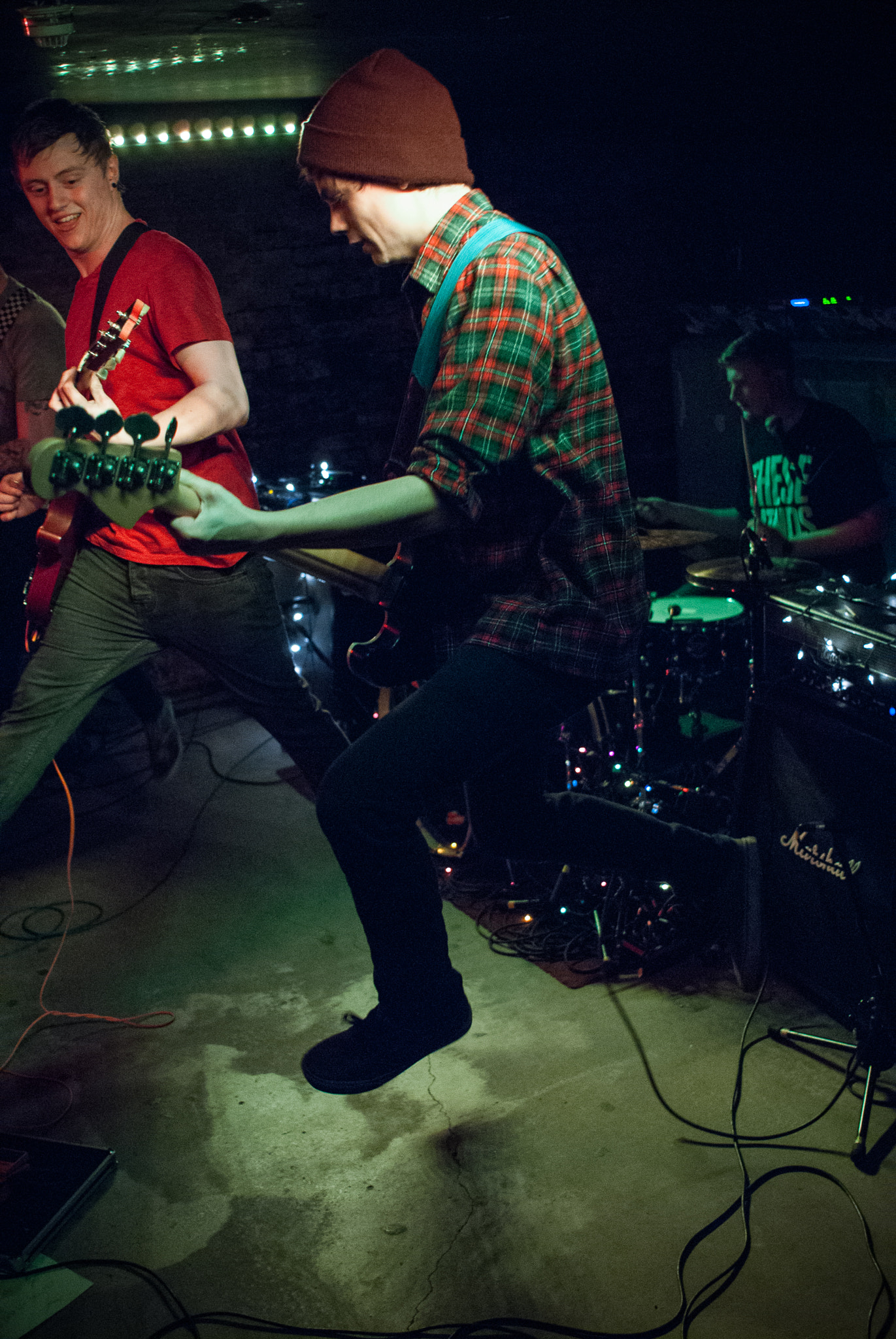 Nikon AF Nikkor 24mm F2.8D sample photo. Bassist photography