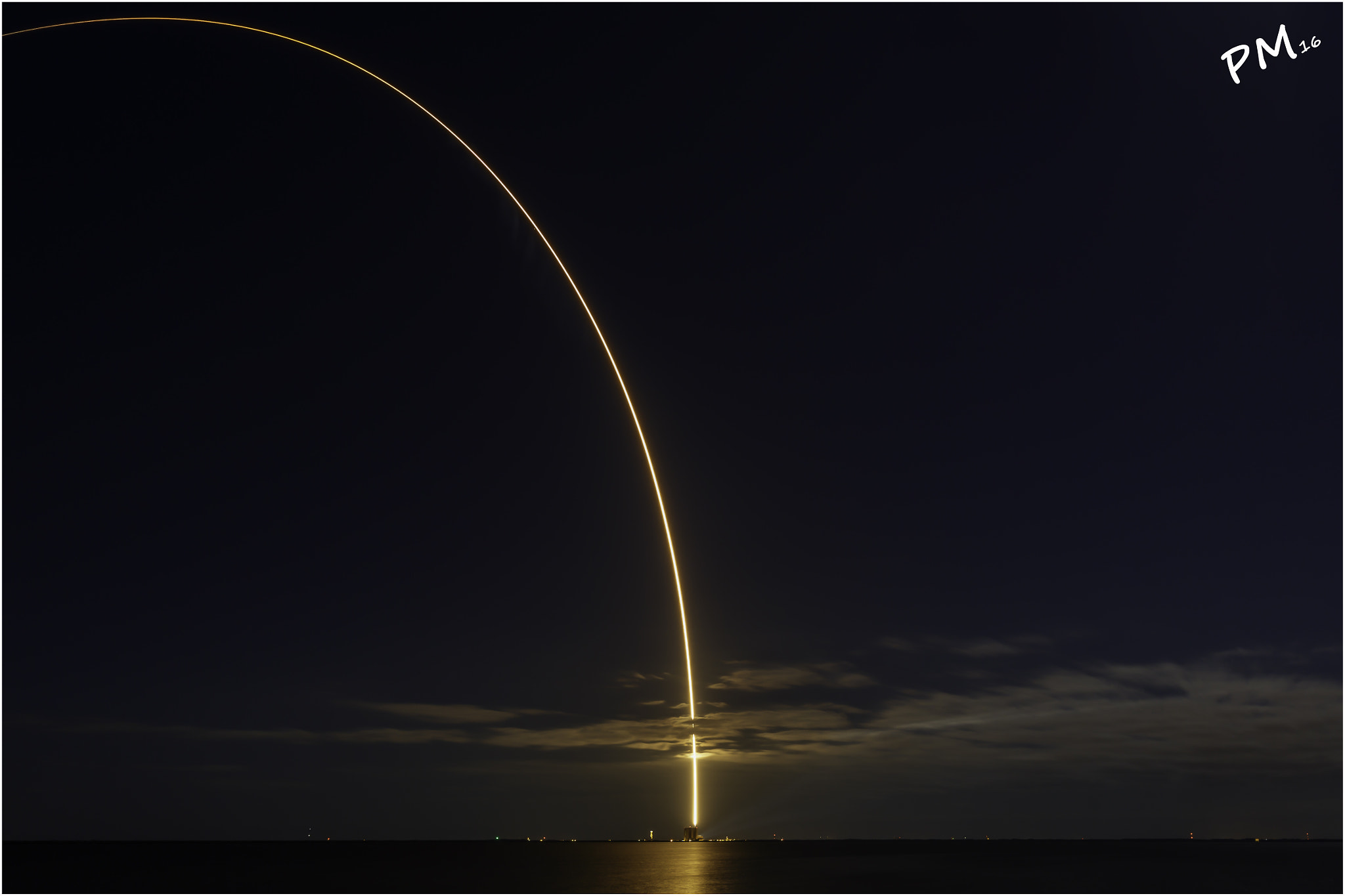 Canon EOS 6D + Canon EF 16-35mm F2.8L USM sample photo. Atlas v rocket launch.. photography