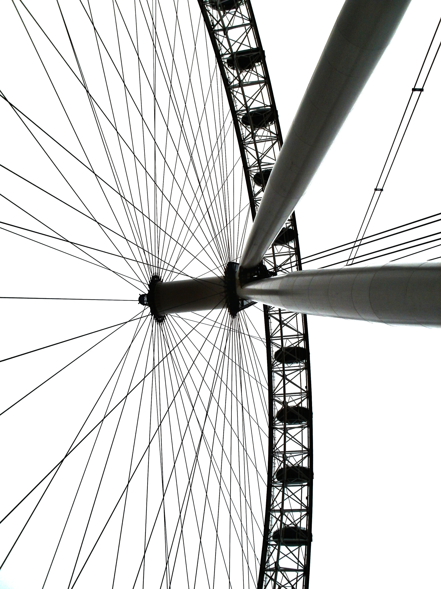 Olympus FE47,X43 sample photo. London eye photography