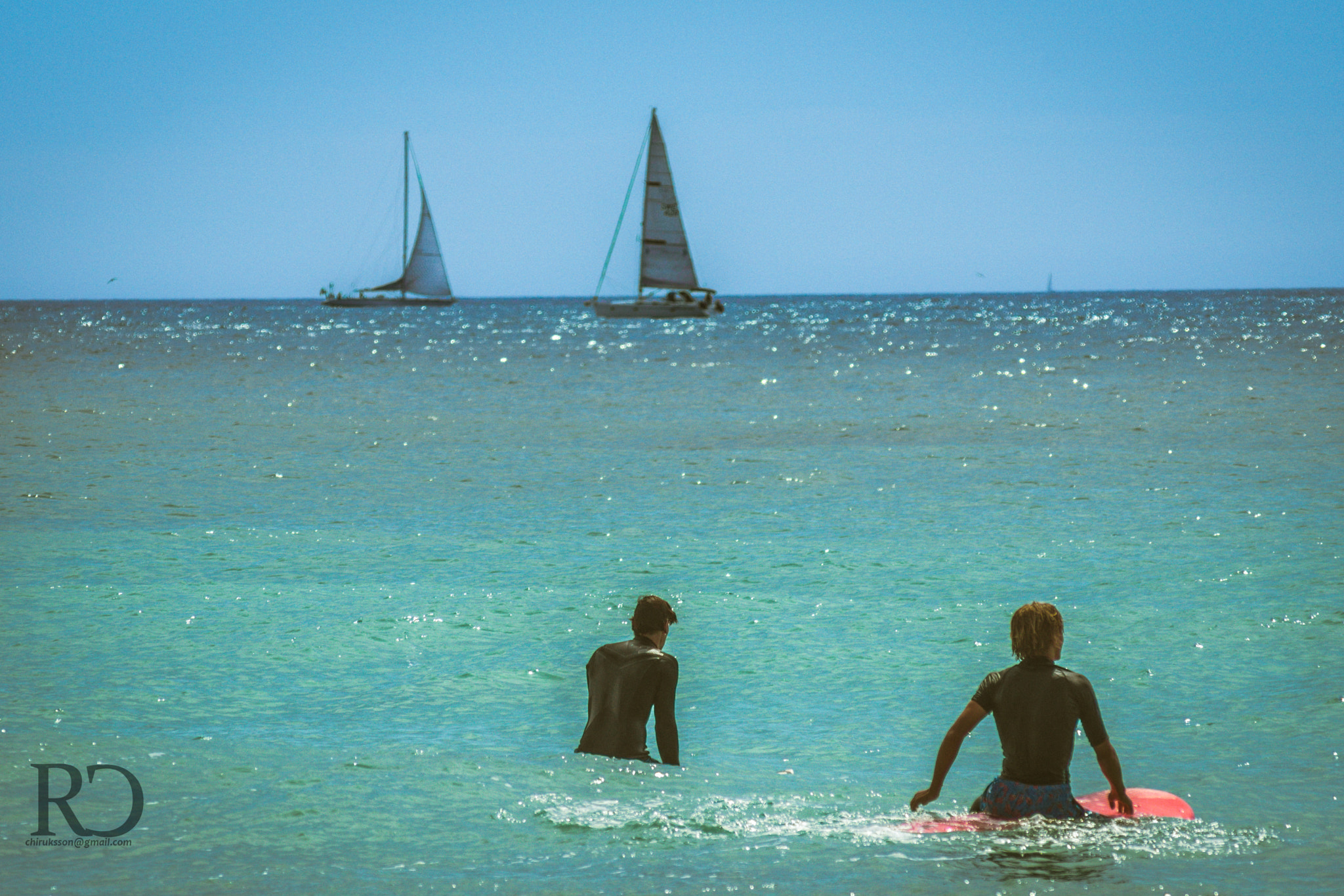 Sony 75-300mm F4.5-5.6 sample photo. Surfing palma de mallorca photography
