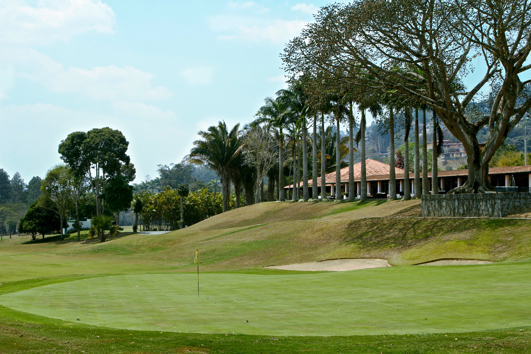 Canon EF 35-105mm f/4.5-5.6 sample photo. Lagunita country club photography