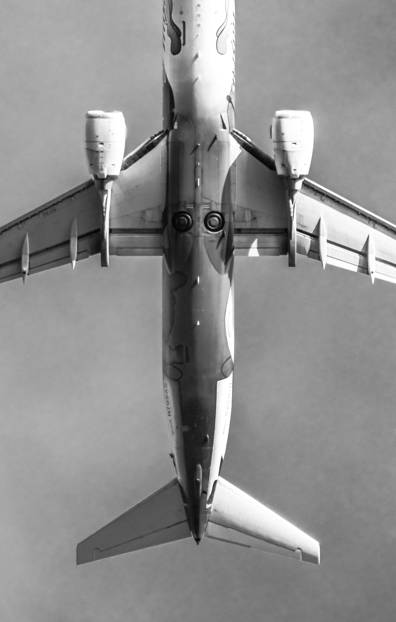 Tamron SP 150-600mm F5-6.3 Di VC USD sample photo. Plane photography