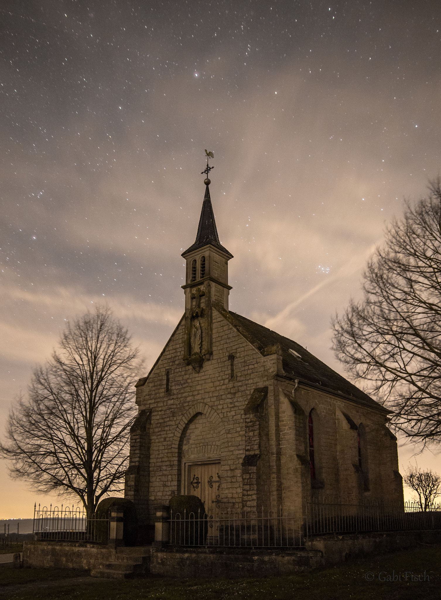 Sigma 17-70mm F2.8-4 DC Macro OS HSM sample photo. Kapelle photography