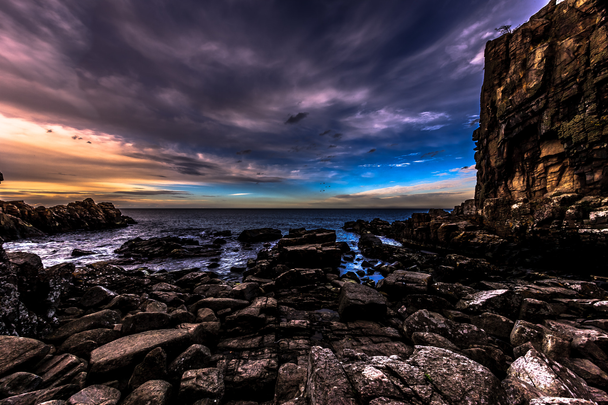 Canon EF 11-24mm F4L USM sample photo. Heiligdom cliffs ii photography
