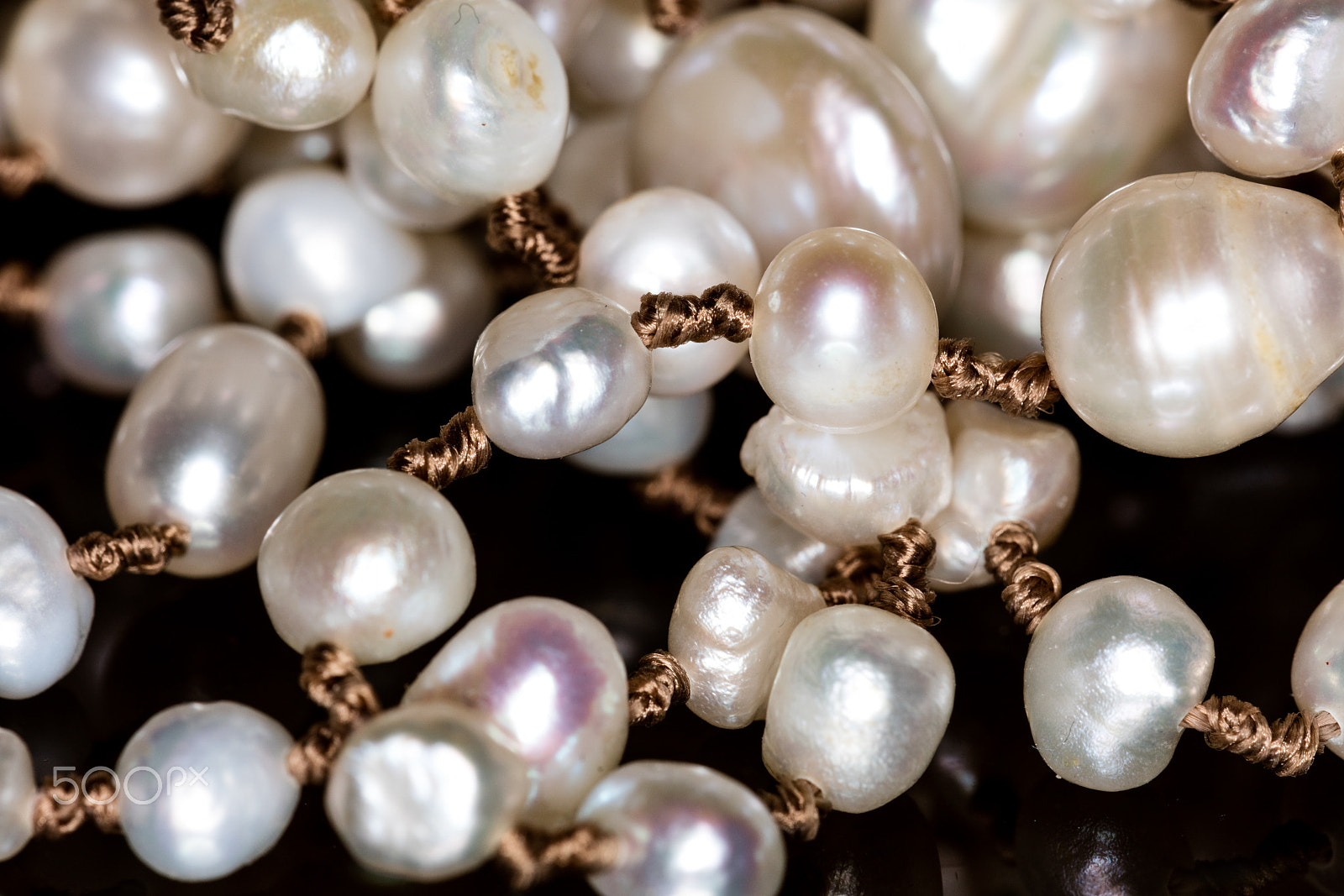 Sigma 150mm f/2.8 EX DG OS HSM APO Macro sample photo. Macro of pearls photography