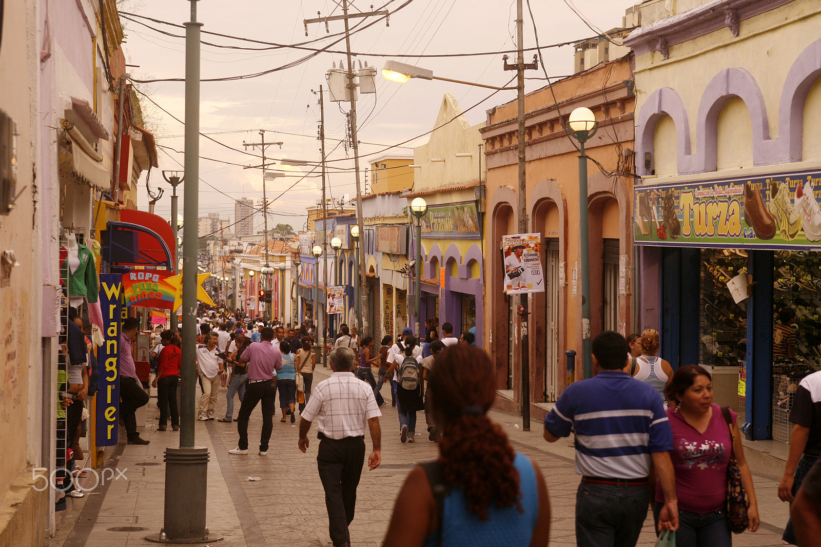 Canon EOS 5D + EF28-70mm f/2.8L USM sample photo. South america venezuela valencia city photography