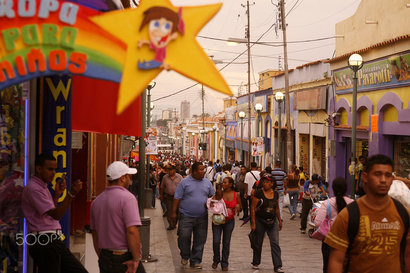 Canon EOS 5D + EF28-70mm f/2.8L USM sample photo. South america venezuela valencia city photography