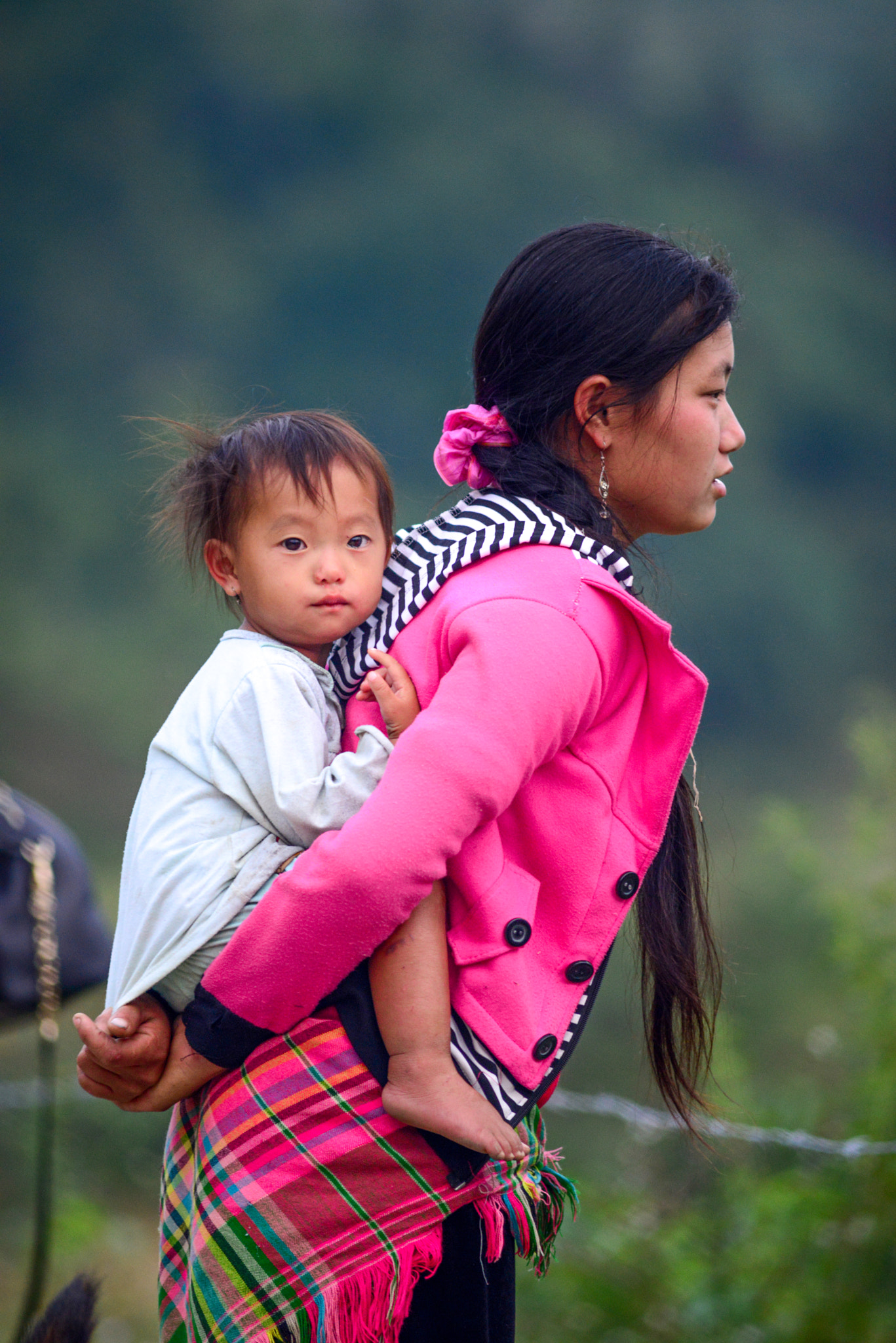 Nikon D800E + AF Nikkor 300mm f/4 IF-ED sample photo. The young mum and child photography