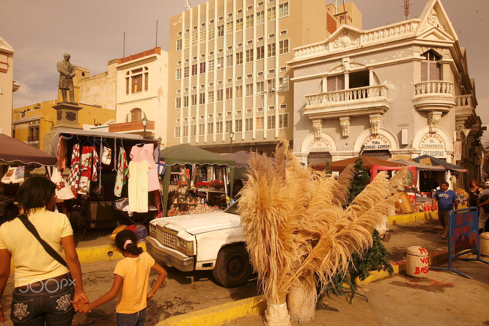 Canon EOS 5D + Canon EF 16-35mm F2.8L USM sample photo. South america venezuela maracaibo town photography