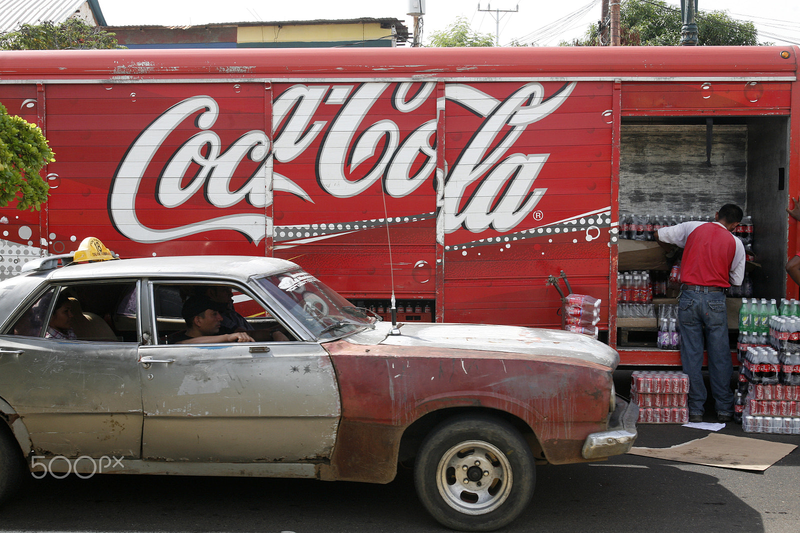 Canon EOS 5D + EF28-70mm f/2.8L USM sample photo. South america venezuela maracaibo town photography
