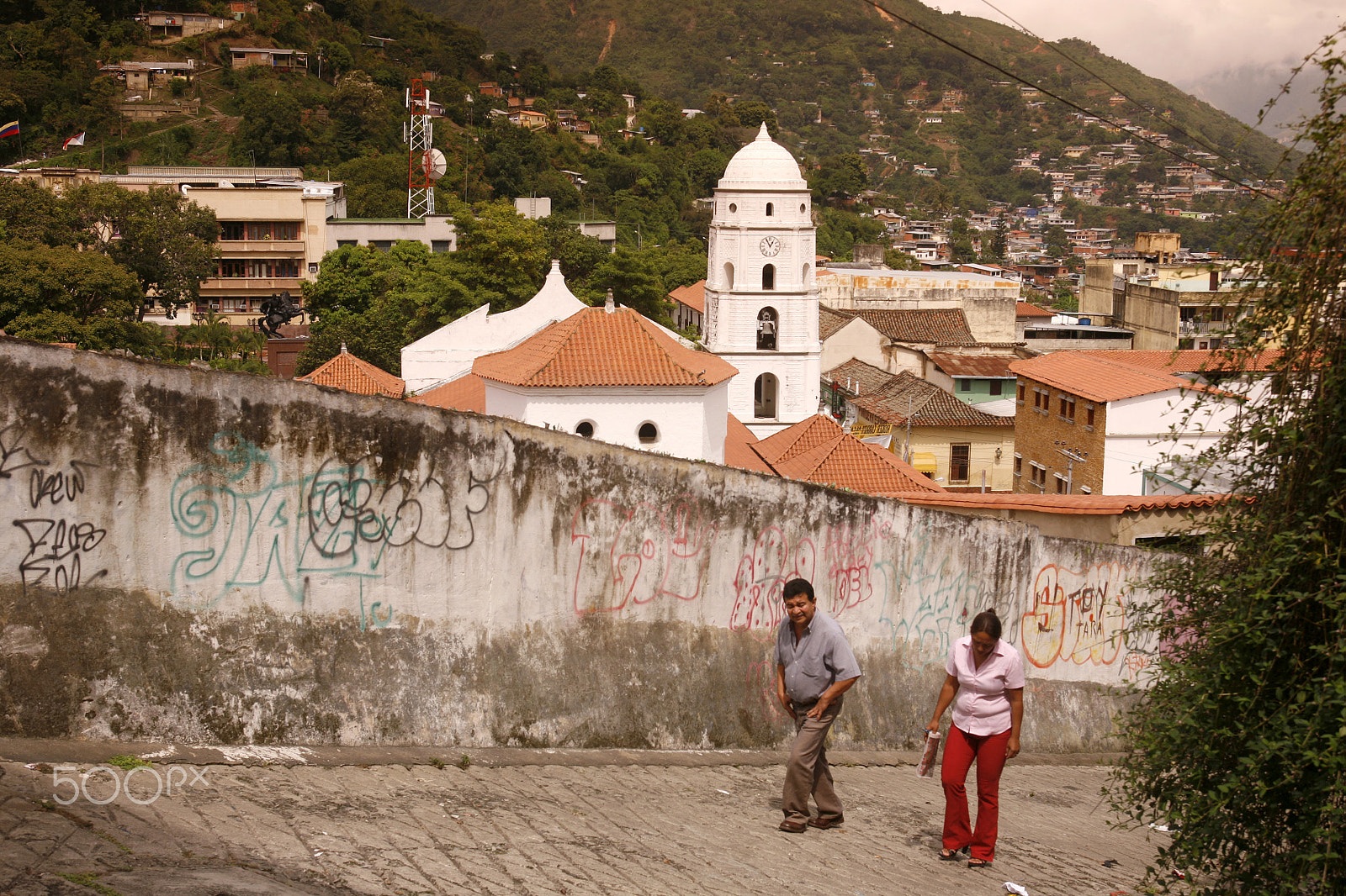 Canon EOS 5D + EF28-70mm f/2.8L USM sample photo. South america venezuela trujillo town photography