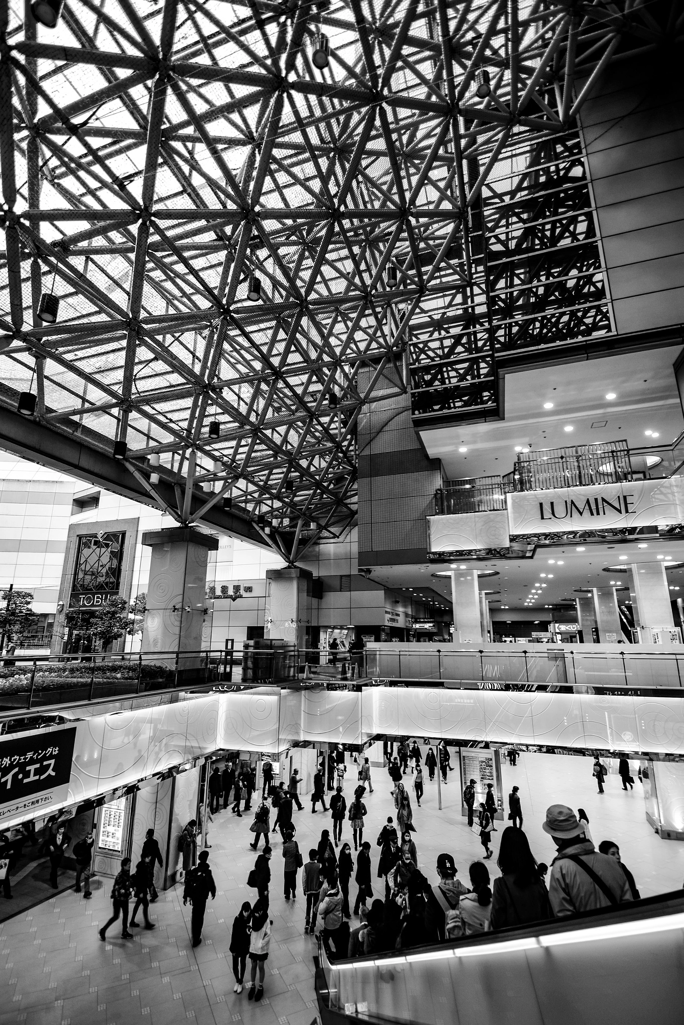 Pentax K-5 IIs sample photo. Street photography