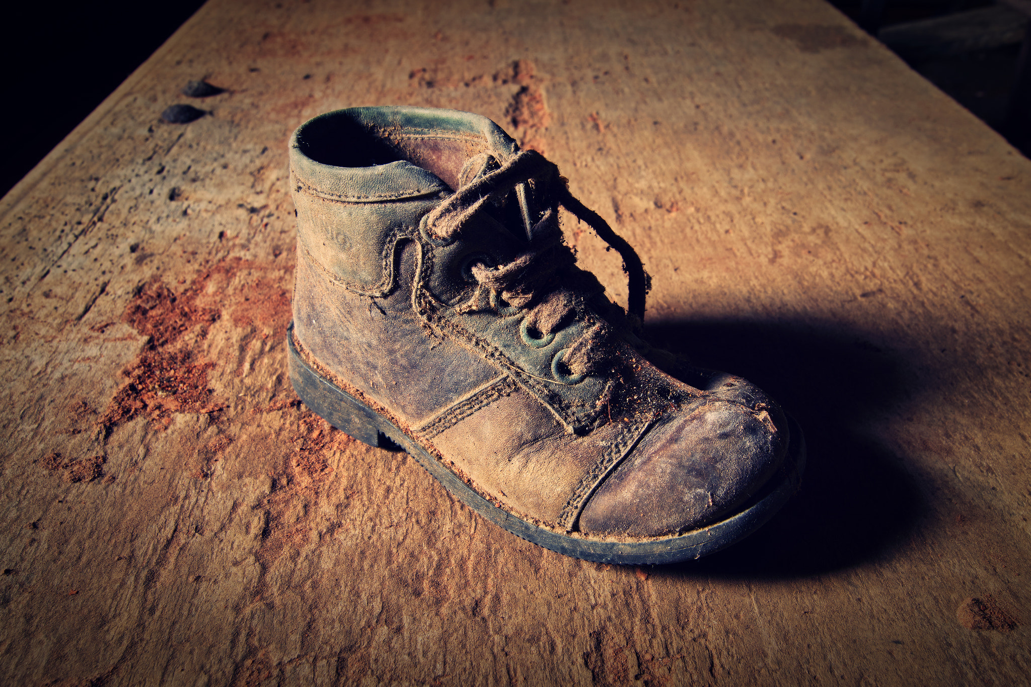 Sony ILCA-77M2 + 10-20mm F3.5 sample photo. Shoe, top view photography