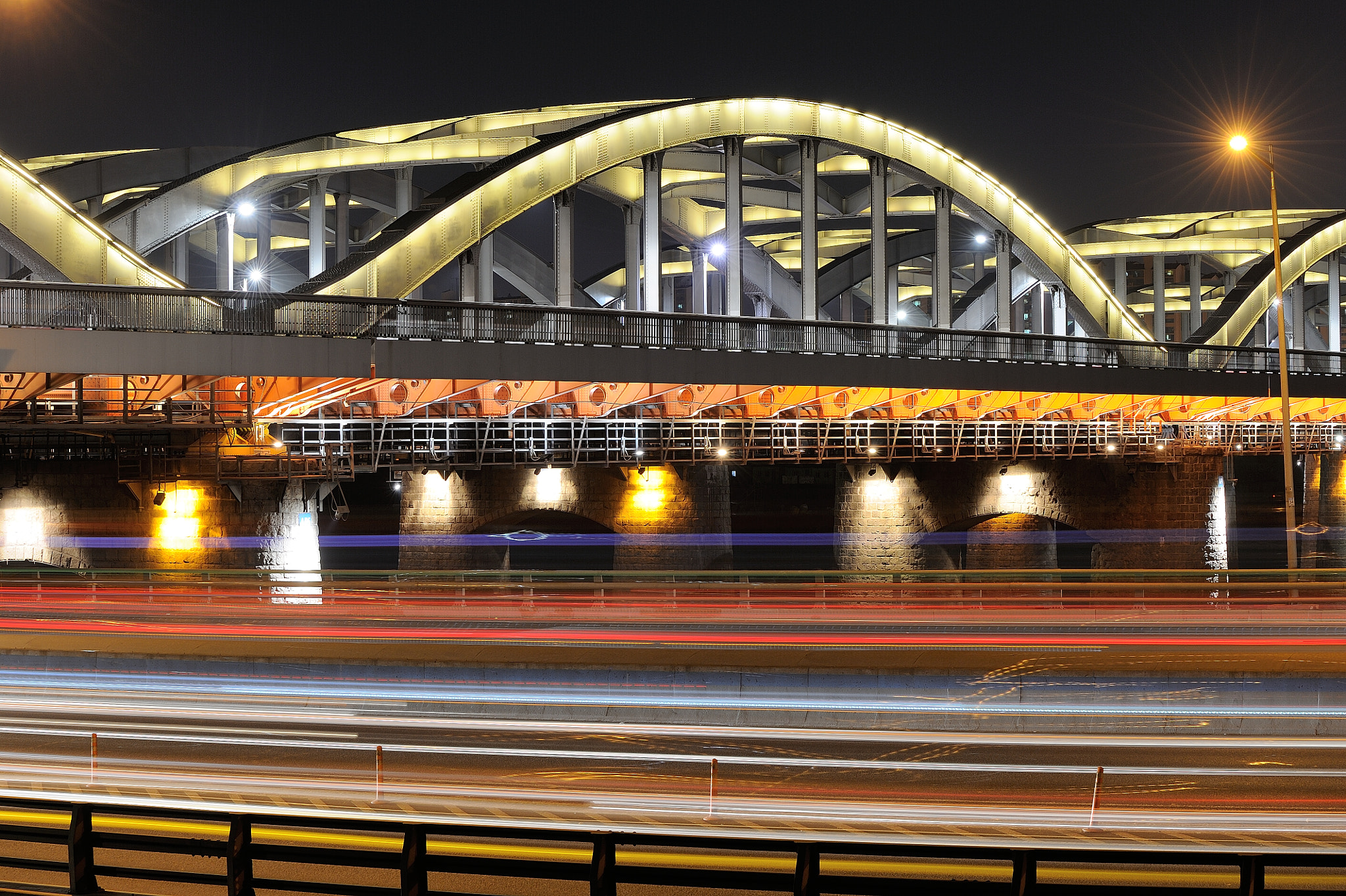 AF-S Zoom-Nikkor 80-200mm f/2.8D IF-ED sample photo. Hankang bridge photography