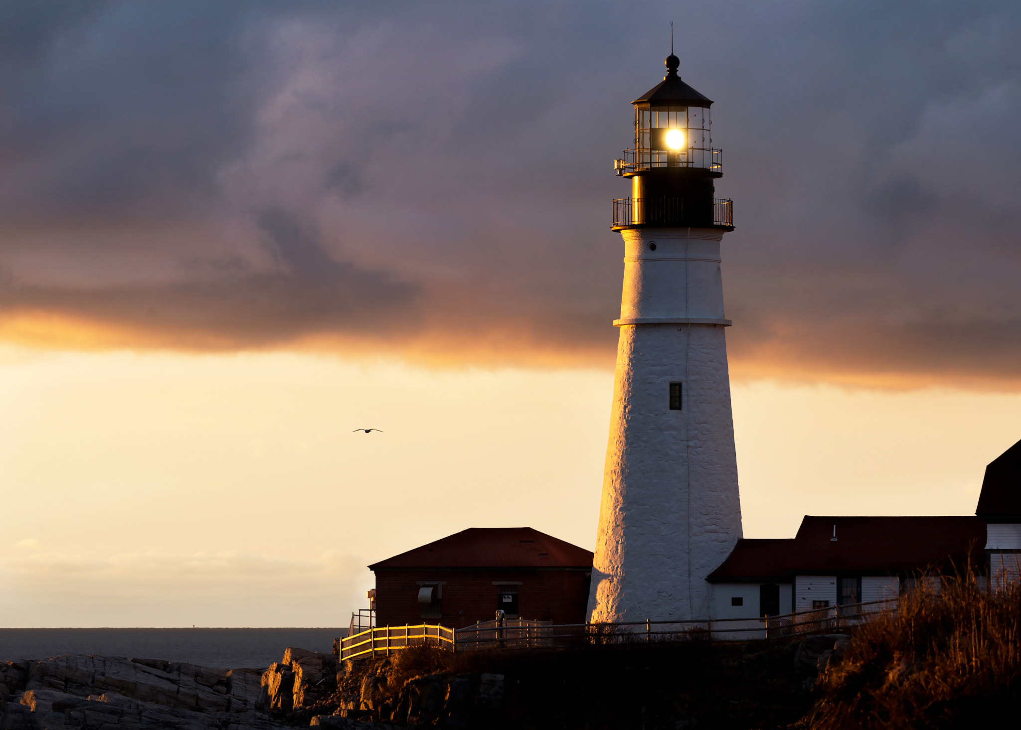 Nikon D4 sample photo. Sunrise lighthouse photography