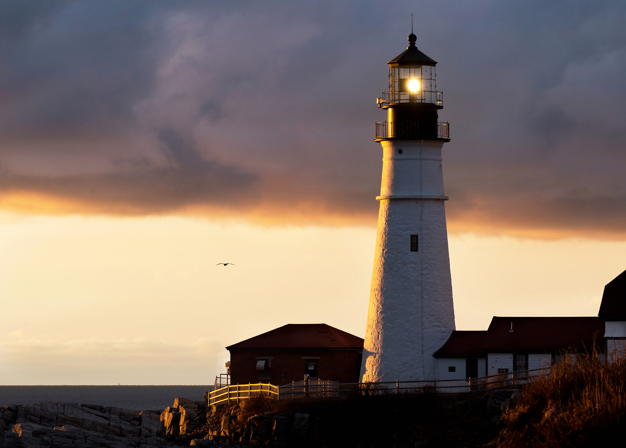 Nikon AF-S Nikkor 200-500mm F5.6E ED VR sample photo. Sunrise lighthouse photography