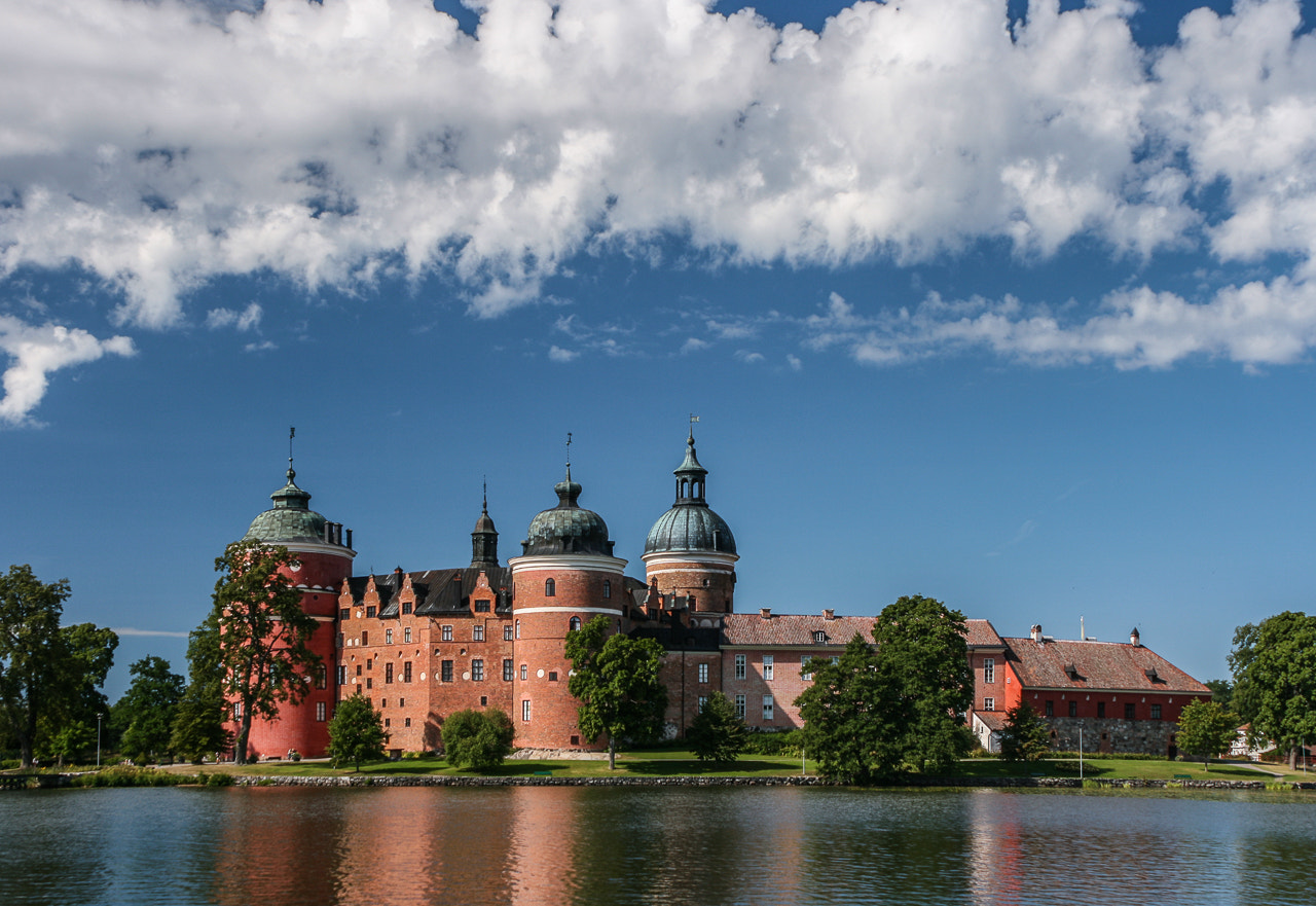 Canon EF 28-105mm f/3.5-4.5 USM sample photo. Castle gripsholm photography