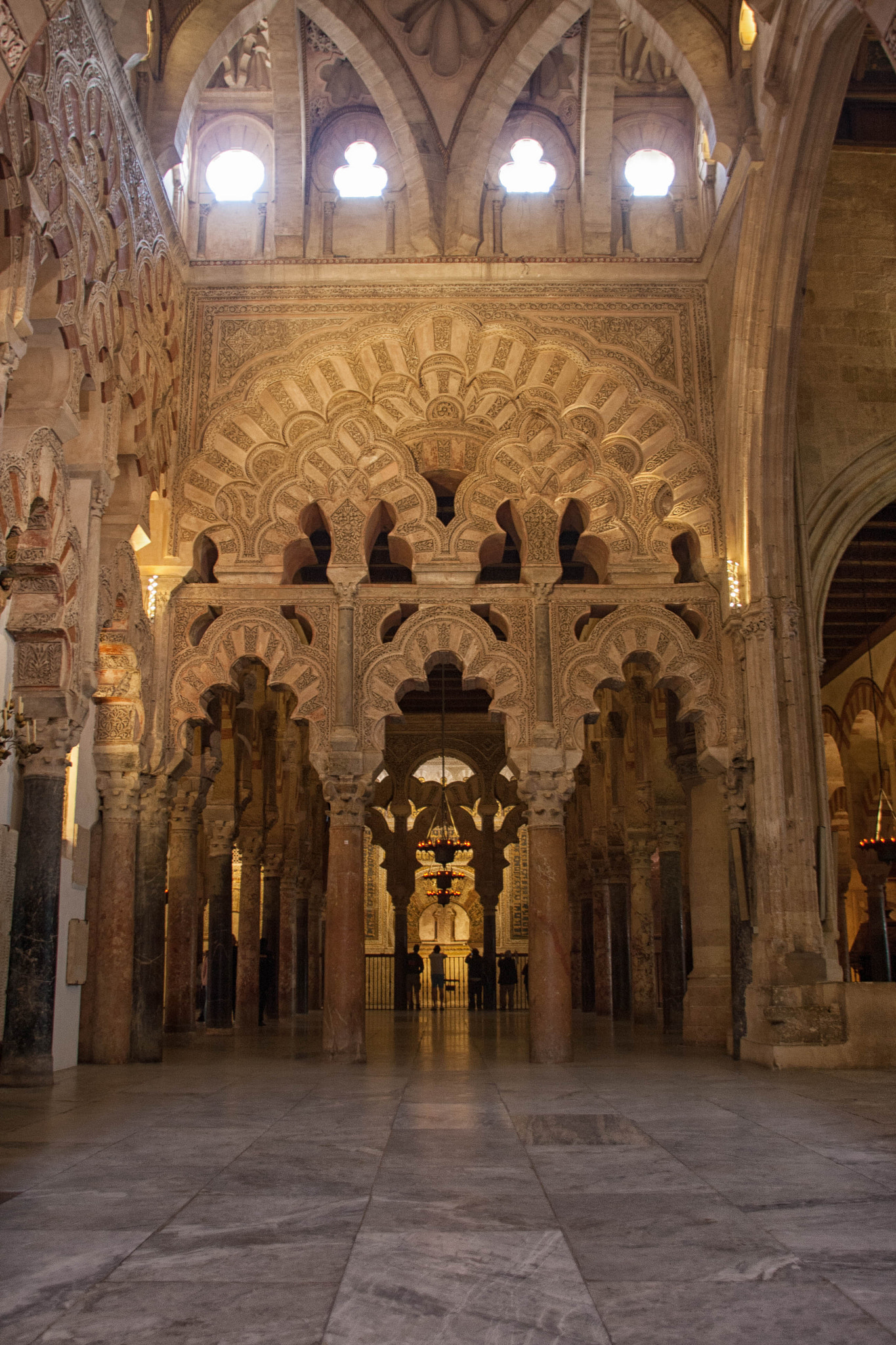 Sigma 18-200mm f/3.5-6.3 DC OS sample photo. Córdoba mezquita photography