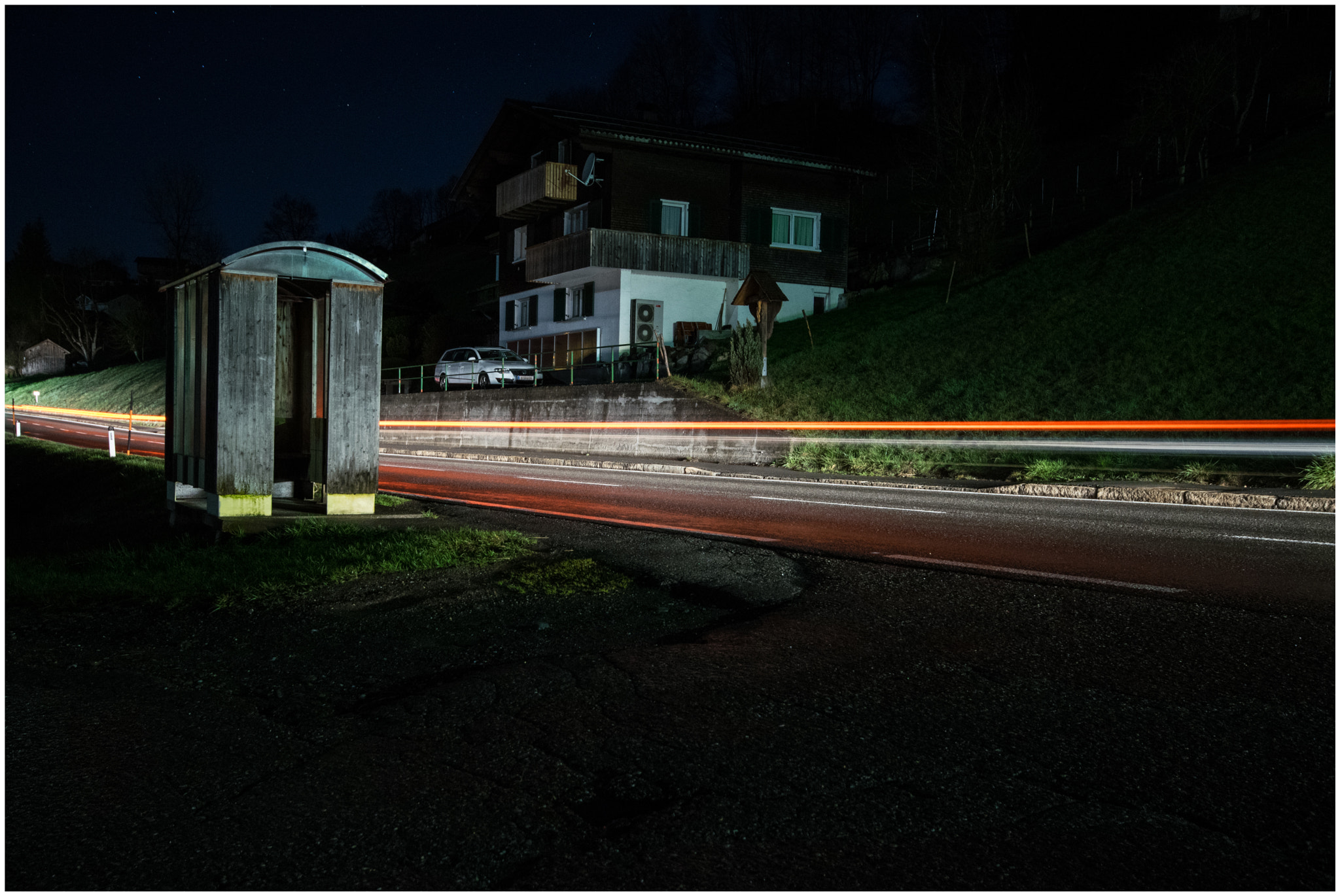 Sigma 10-20mm F4-5.6 EX DC HSM sample photo. Street at night photography