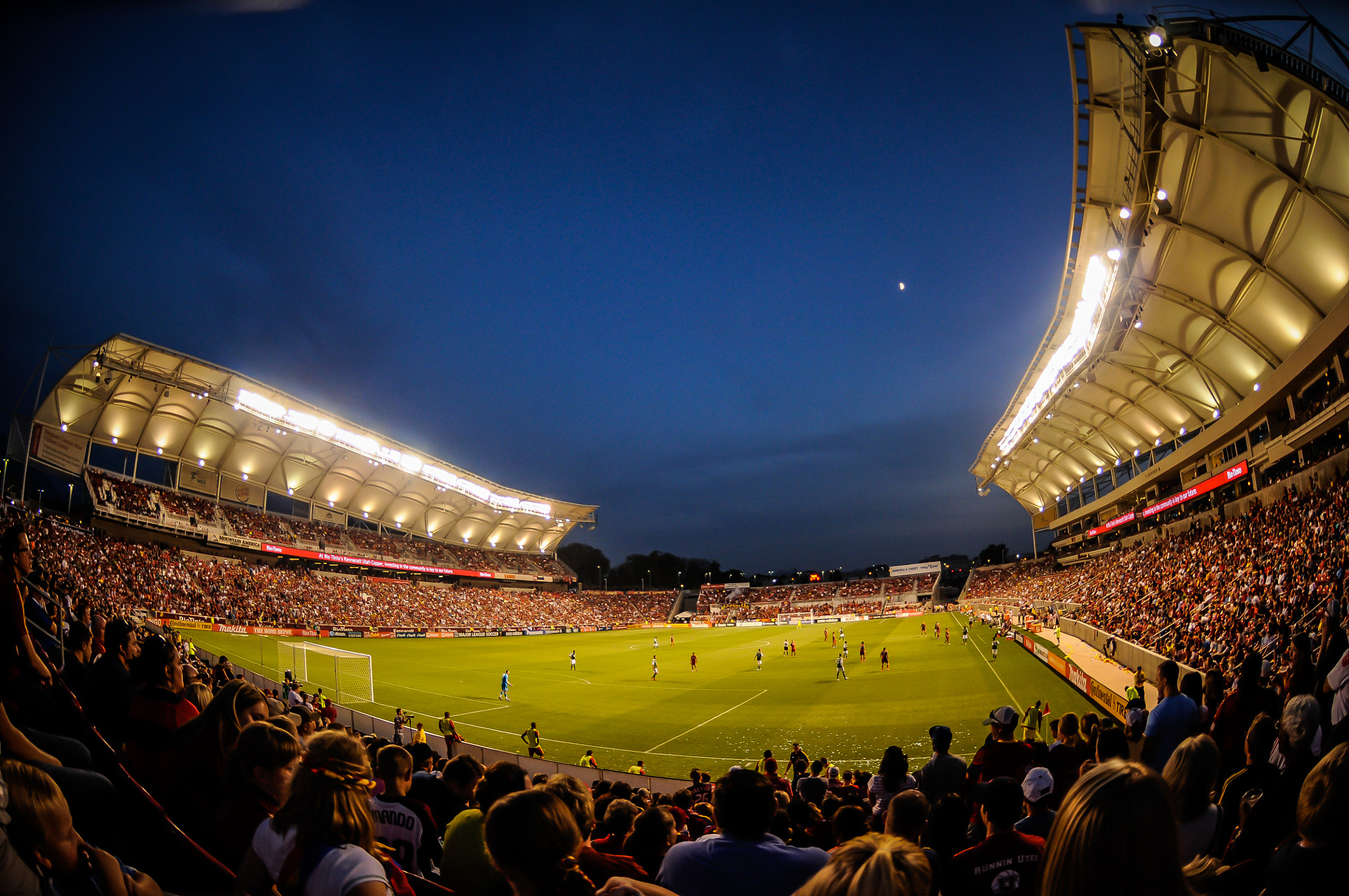 Rio Tinto Stadium by M. Draper Photography / 500px