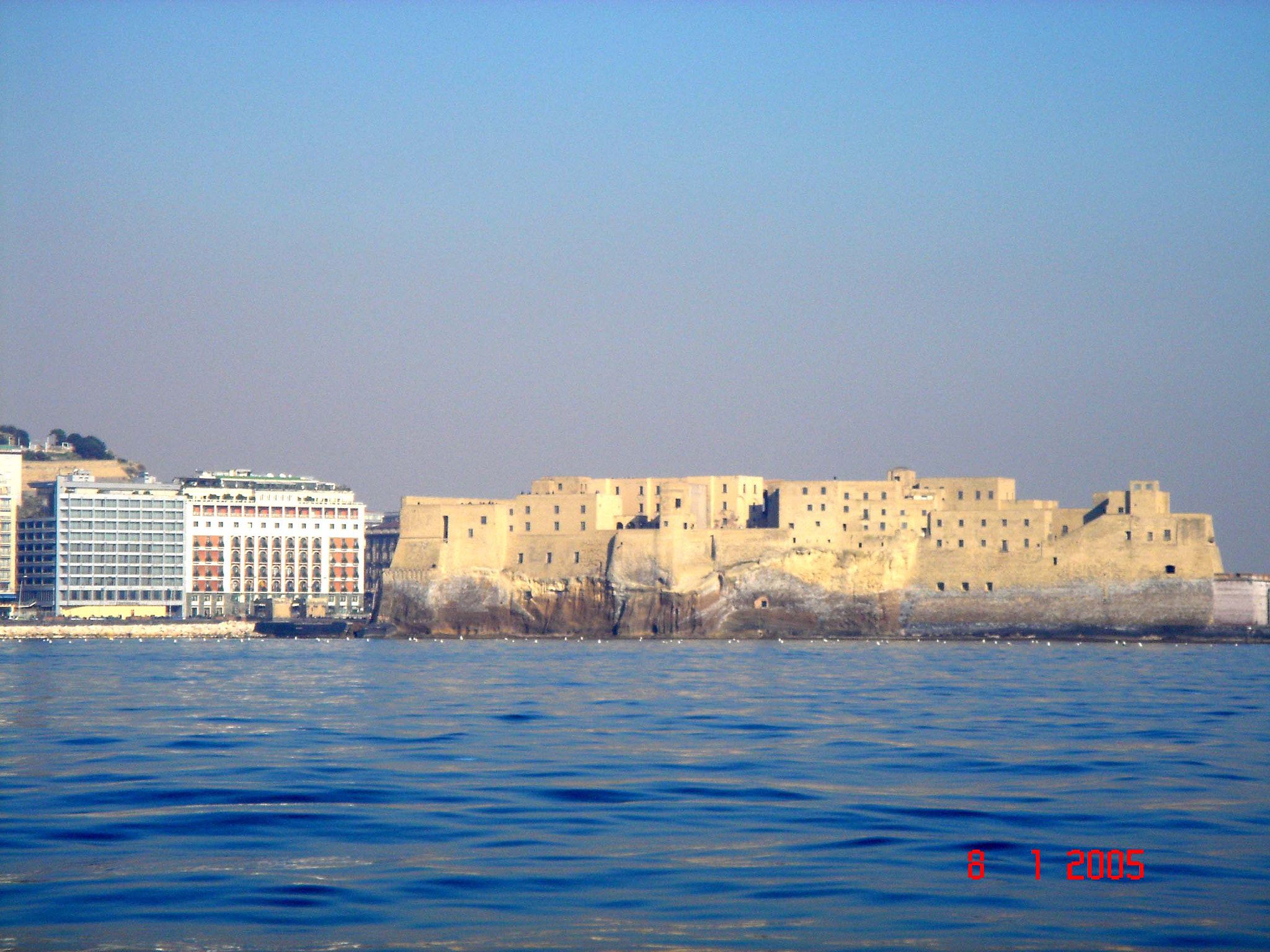 Sony DSC-T1 sample photo. Castel dell'ovo photography