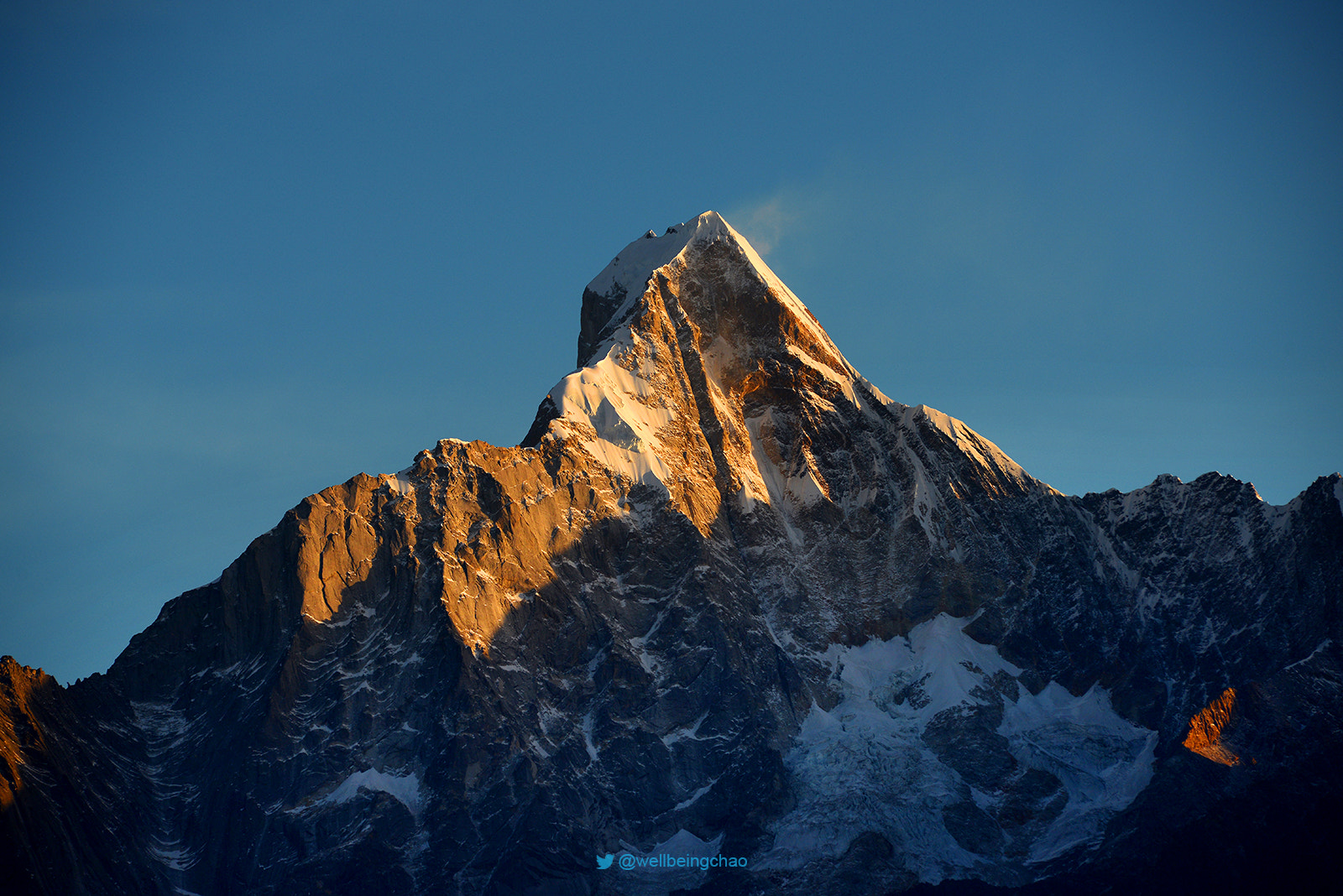 Nikon AF-Nikkor 80-200mm F2.8D ED sample photo. Ice peak photography