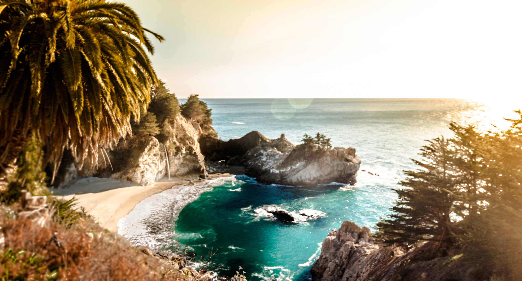 Canon EF-S 10-18mm F4.5–5.6 IS STM sample photo. Pfiepher beach, big sur photography