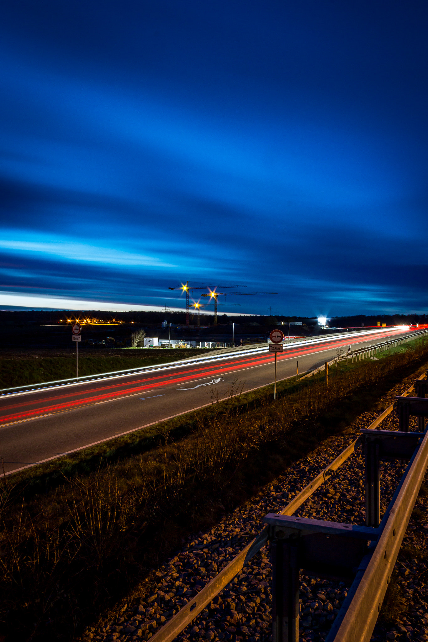 Canon EOS 550D (EOS Rebel T2i / EOS Kiss X4) sample photo. The highway photography