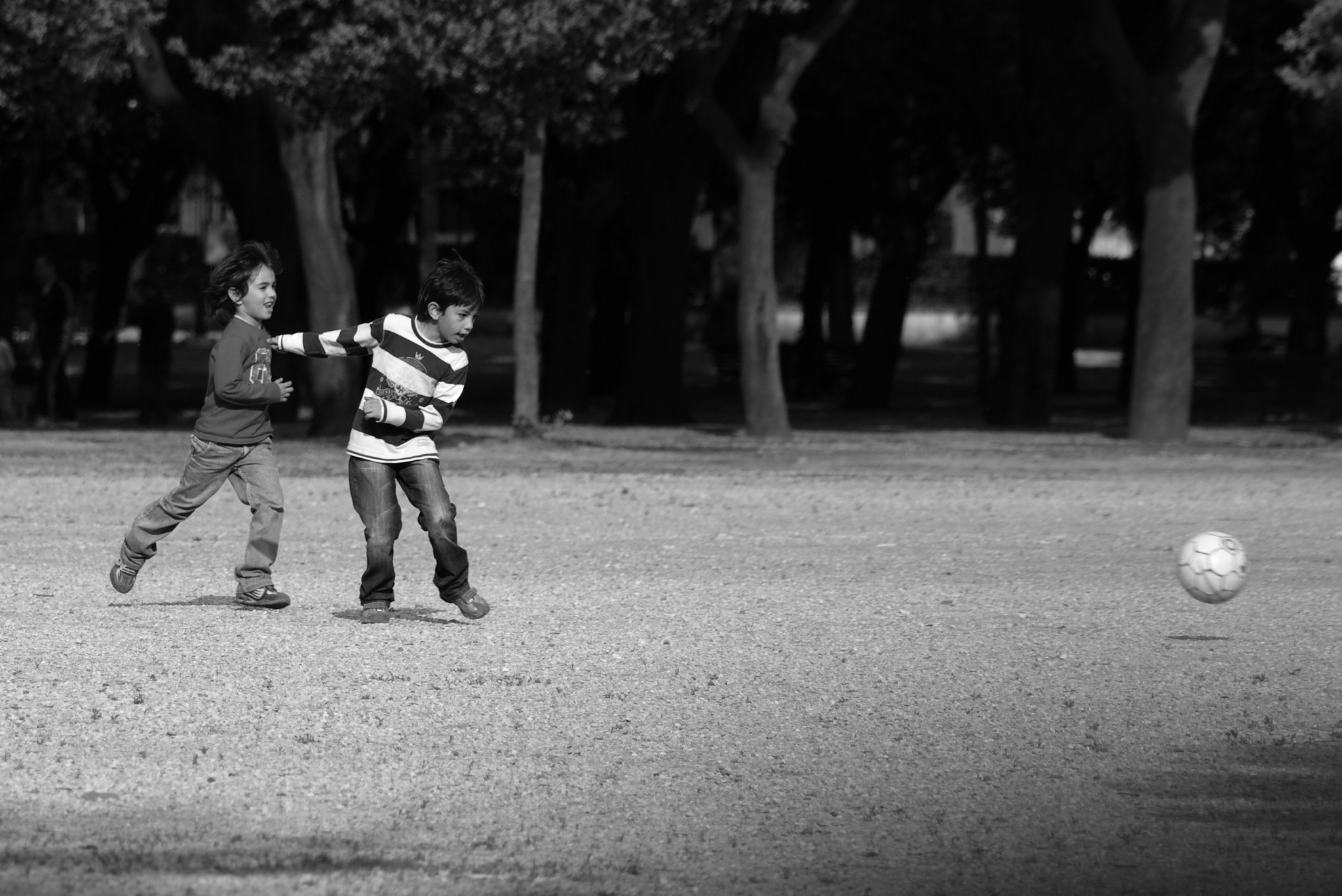 Canon EF 75-300mm f/4-5.6 USM sample photo. Boys_and_a_ball.jpg photography