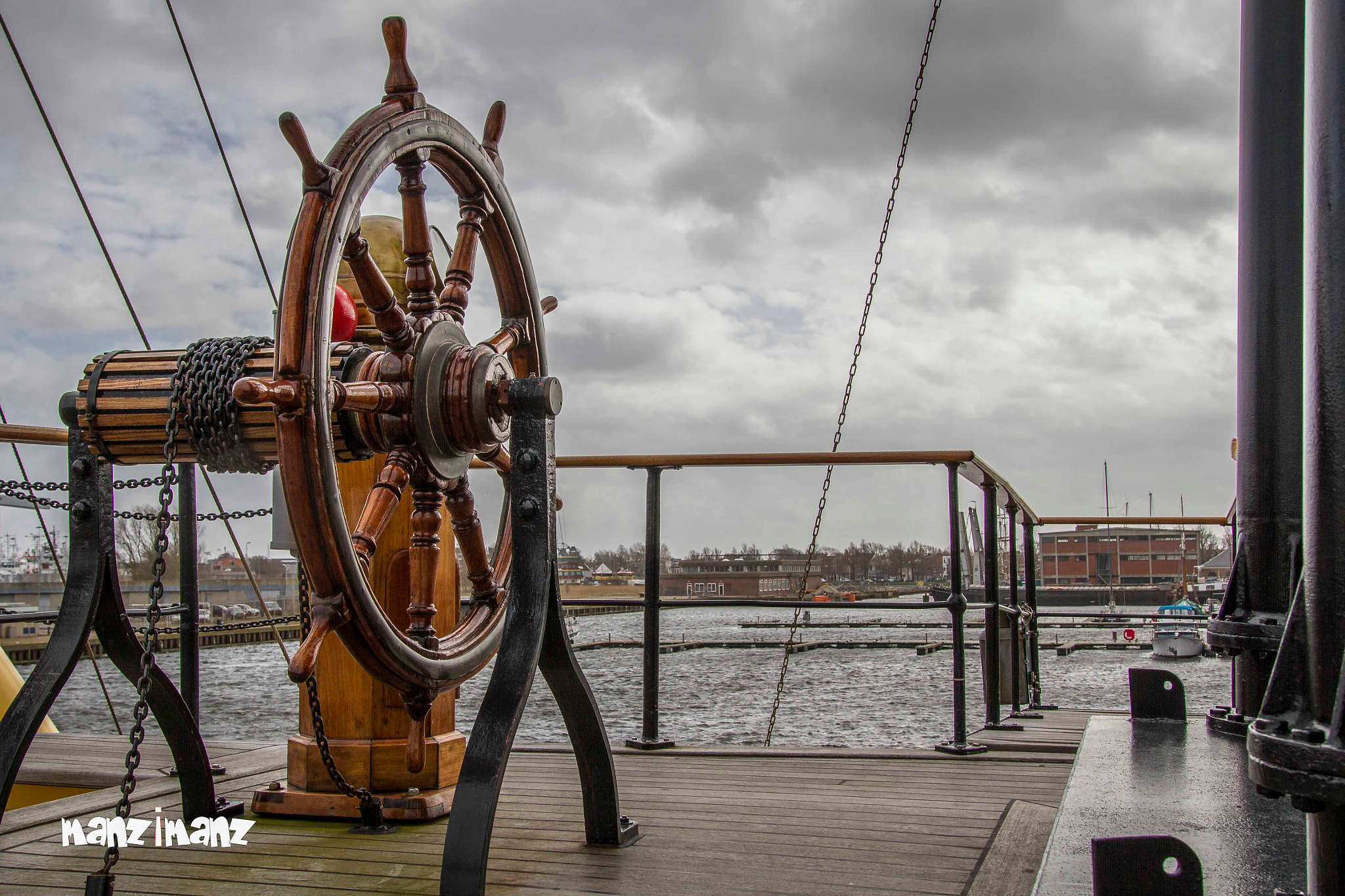 Sigma 24-105mm f/4 DG OS HSM | A sample photo. Steering wheel photography