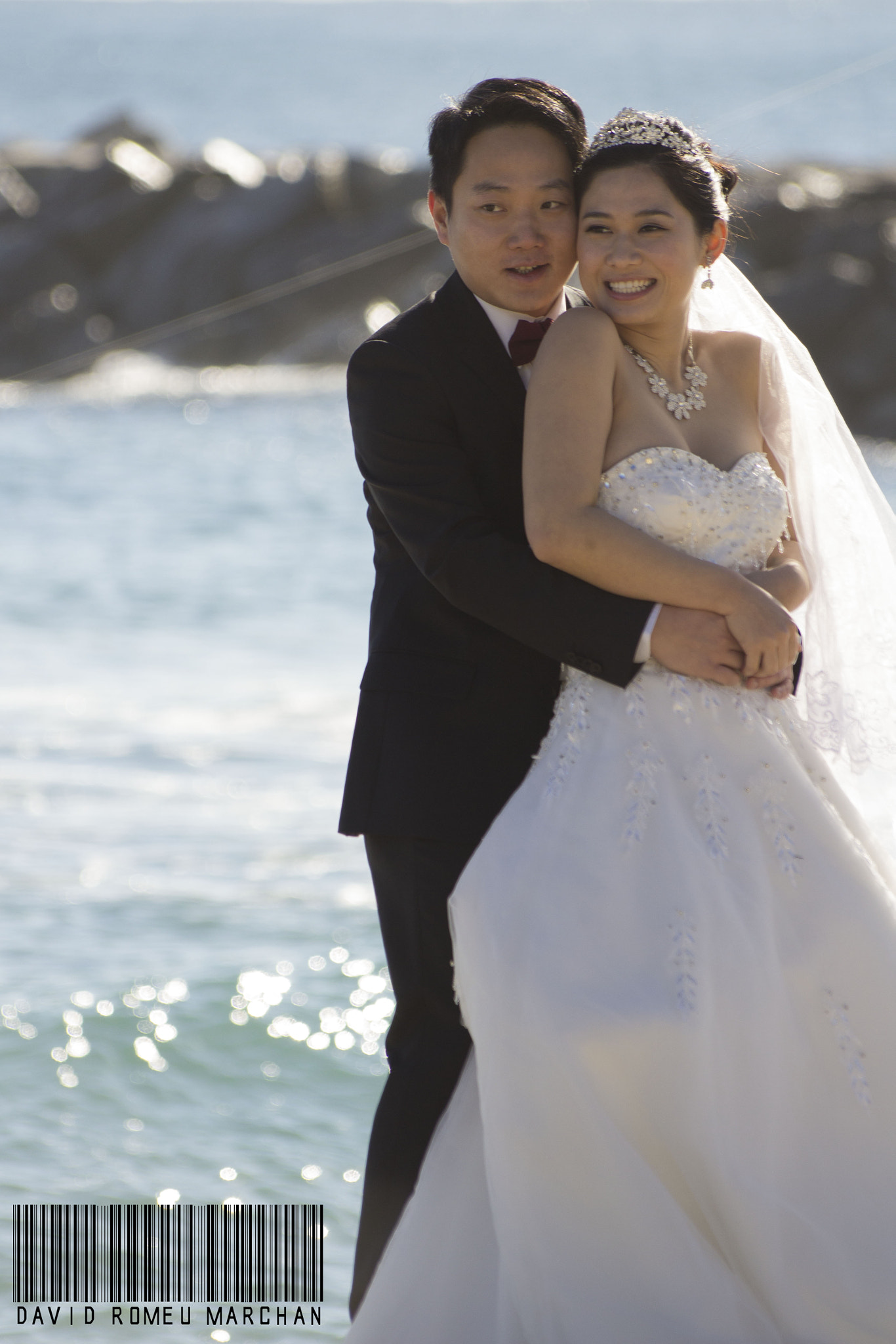 Sigma 70-300mm F4-5.6 APO DG Macro sample photo. Happy photography