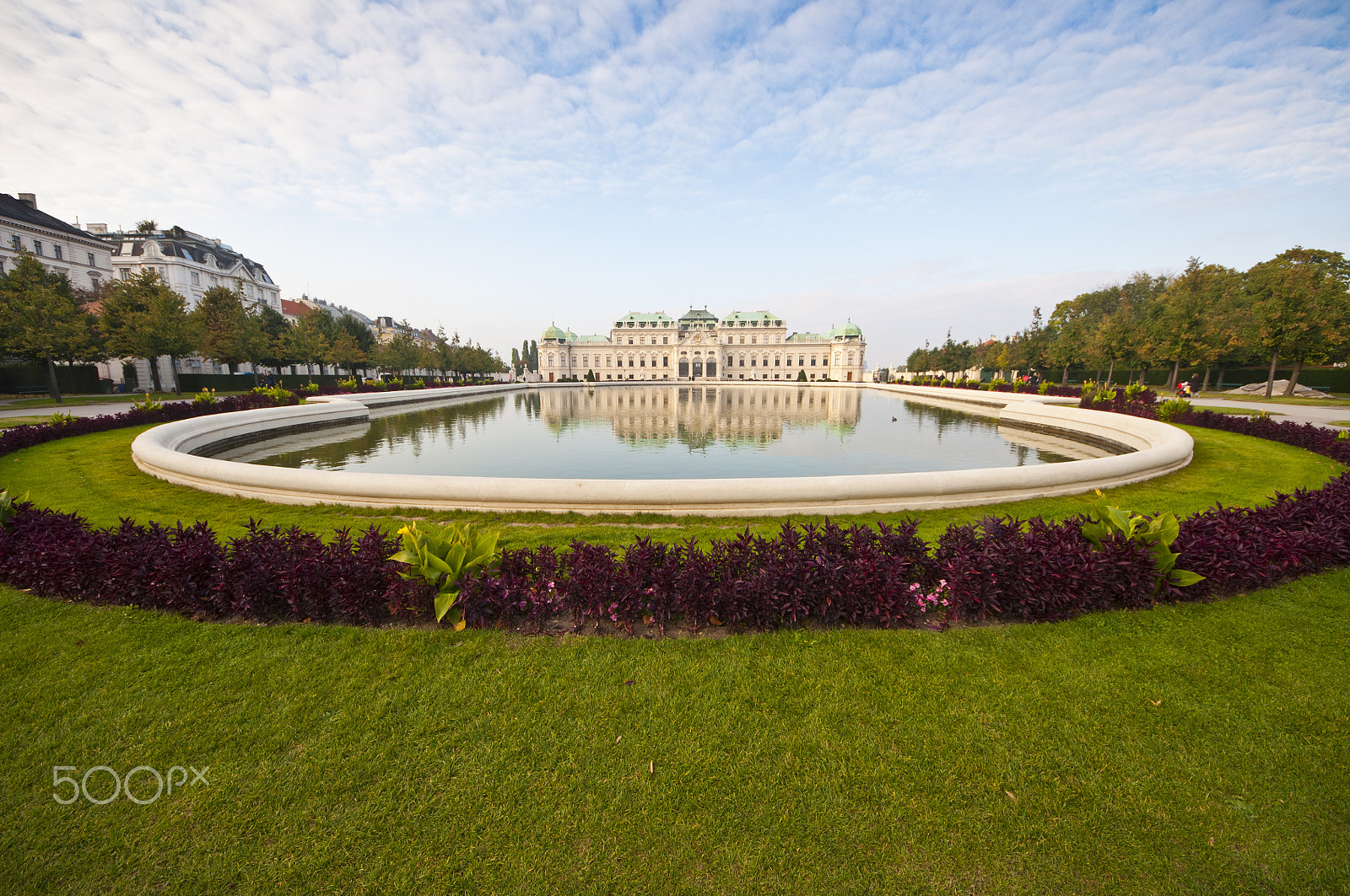 Sigma 8-16mm F4.5-5.6 DC HSM sample photo. View on beautiful fountain in front of schonbrunn palace in vien photography