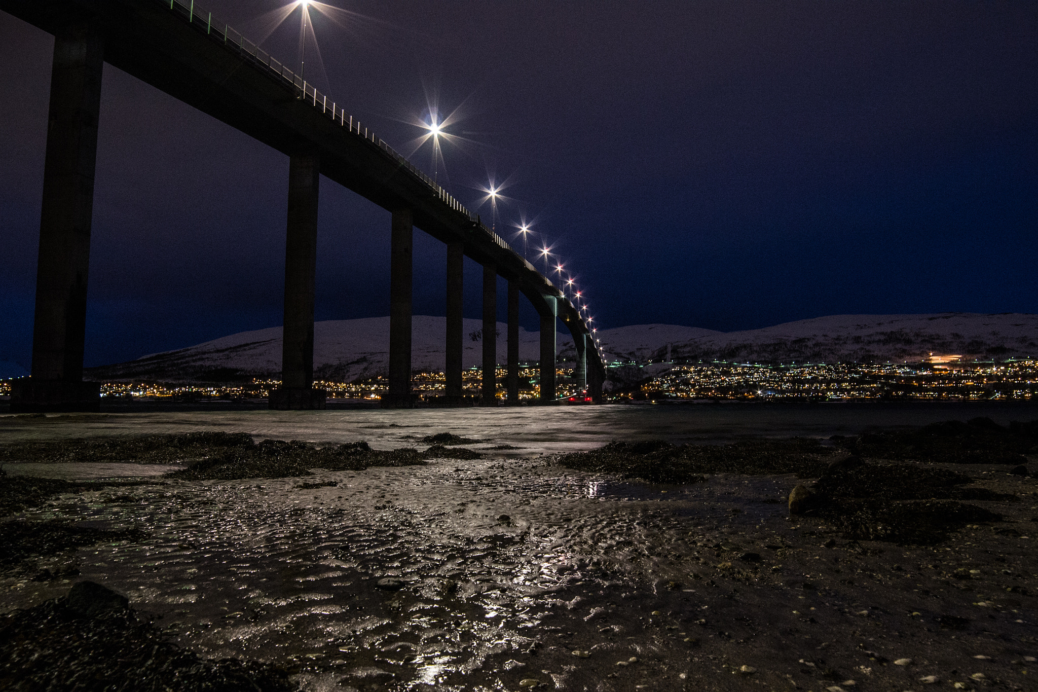 Samyang 14mm F2.8 ED AS IF UMC sample photo. Sandnessun bridge photography