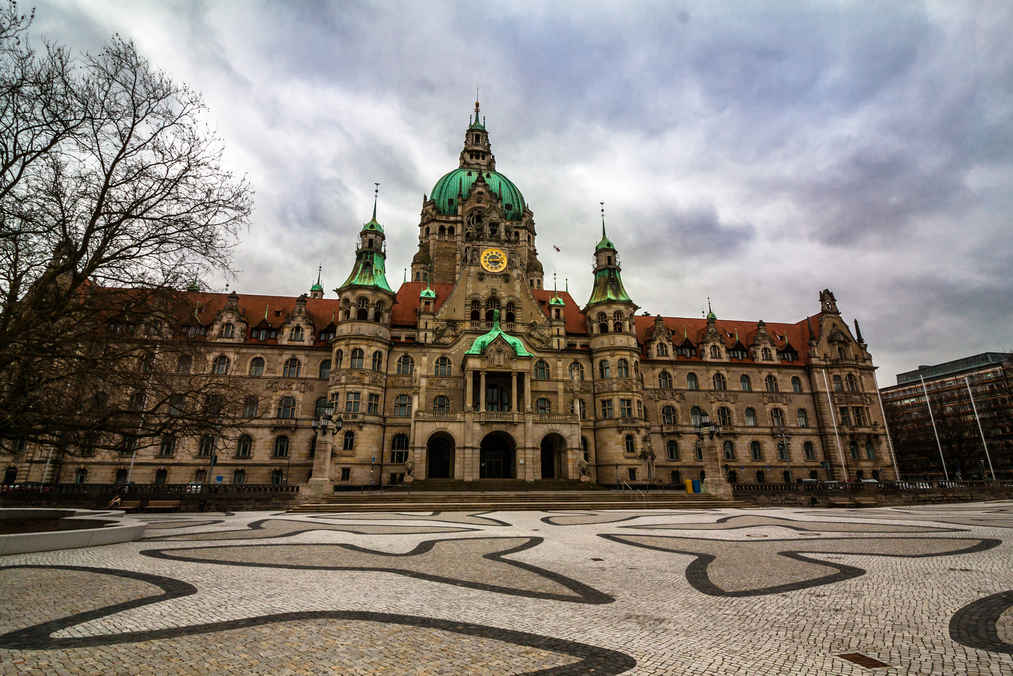 Canon EF-S 10-18mm F4.5–5.6 IS STM sample photo. Hannover trammplatz photography
