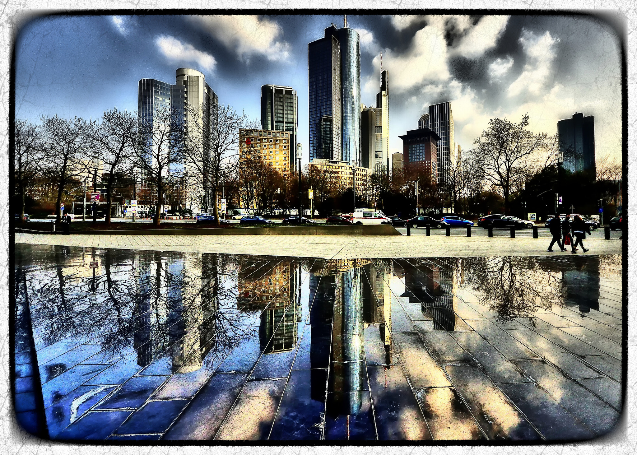 Sigma 8-16mm F4.5-5.6 DC HSM sample photo. Skyline frankfurt photography