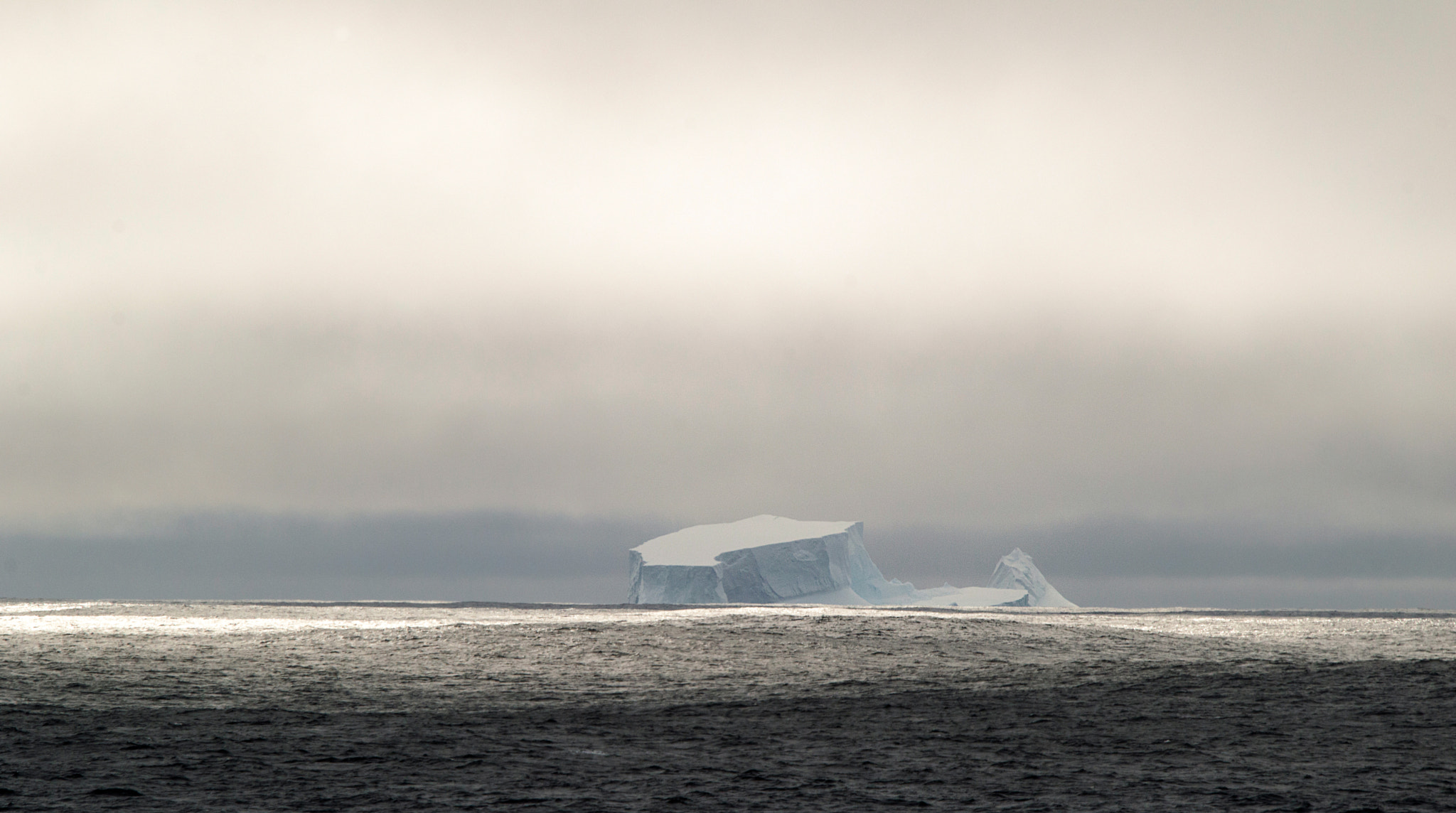 Nikon D3200 + Sigma 120-400mm F4.5-5.6 DG OS HSM sample photo. Iceberg in the distance photography
