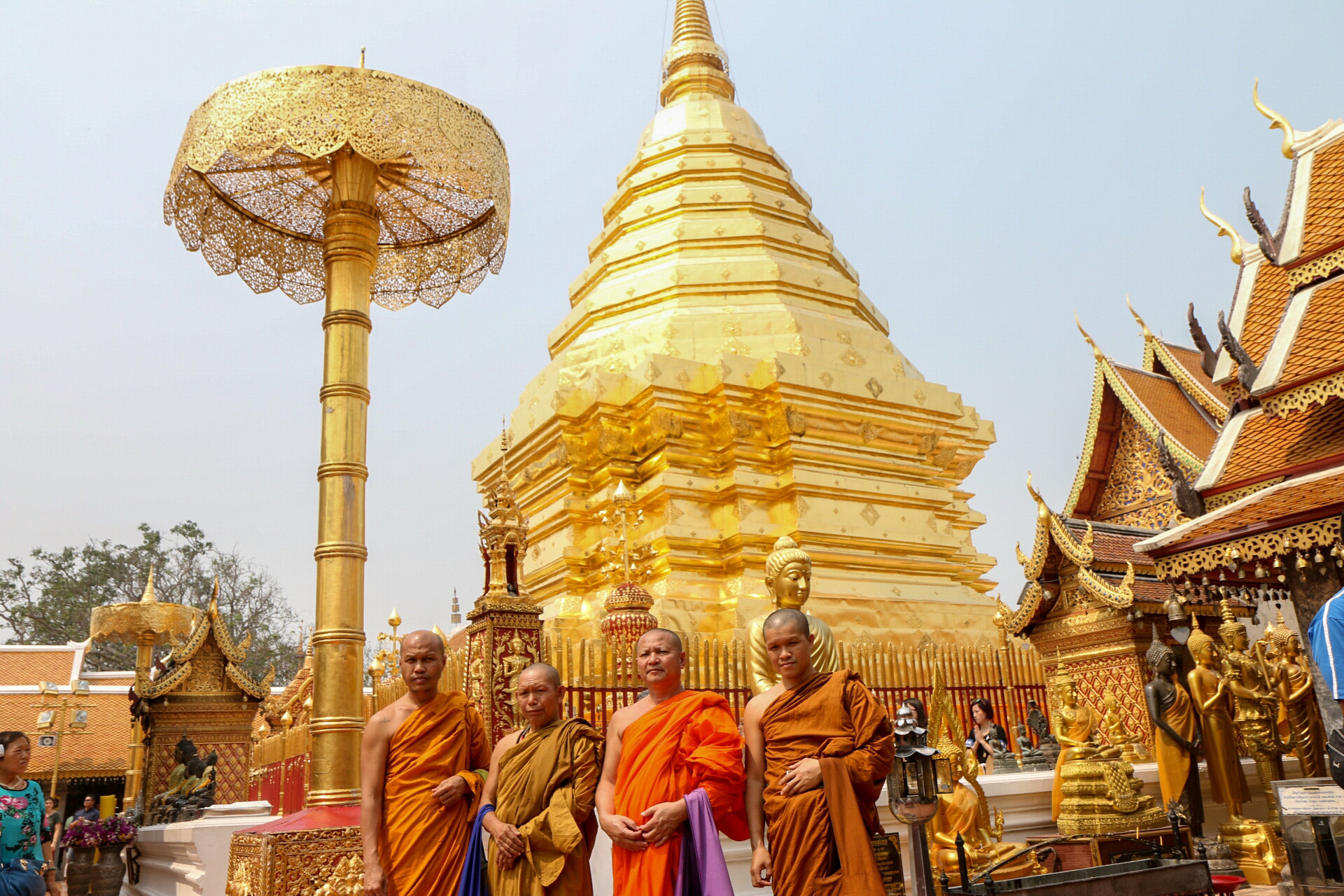 Canon EOS 70D + Canon EF-S 17-55mm F2.8 IS USM sample photo. Wat doi suthep monks photography