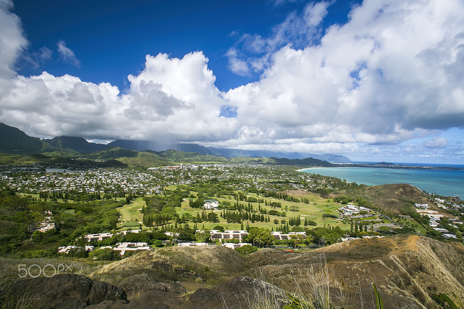Canon EOS 6D + Canon EF 16-35mm F2.8L USM sample photo. Lanikai pillbox hike on oahu, hawaii photography