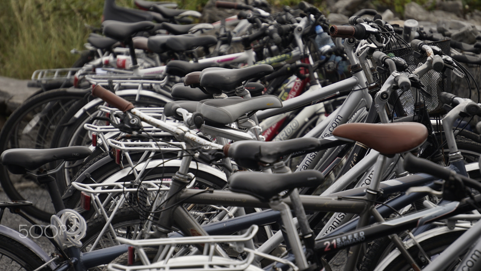 Sony E 55-210mm F4.5-6.3 OSS sample photo. Where is my bike? photography