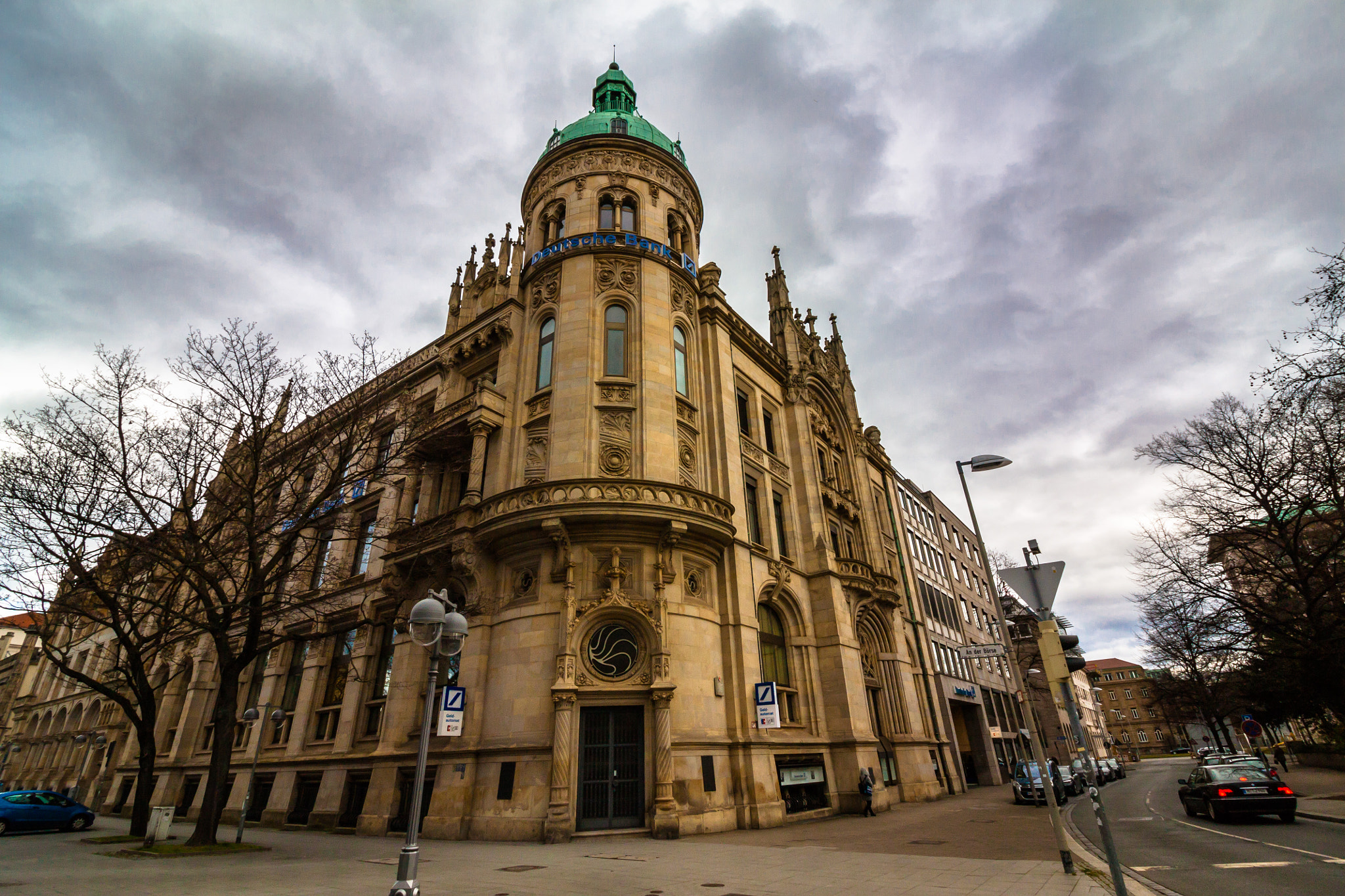 Canon EF-S 10-18mm F4.5–5.6 IS STM sample photo. Hannover deutsche bank photography