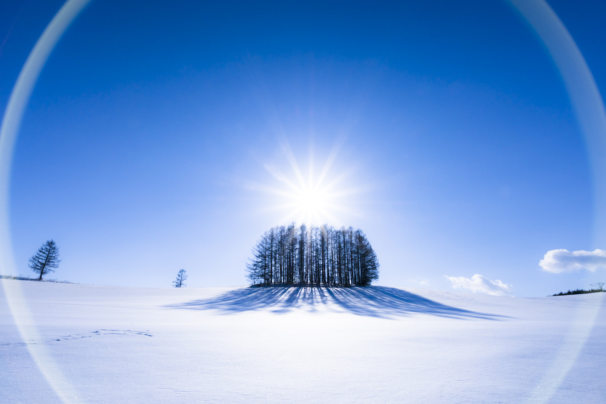 Nikon AF-S Nikkor 18-35mm F3.5-4.5G ED sample photo. Diamond ring of snow world photography