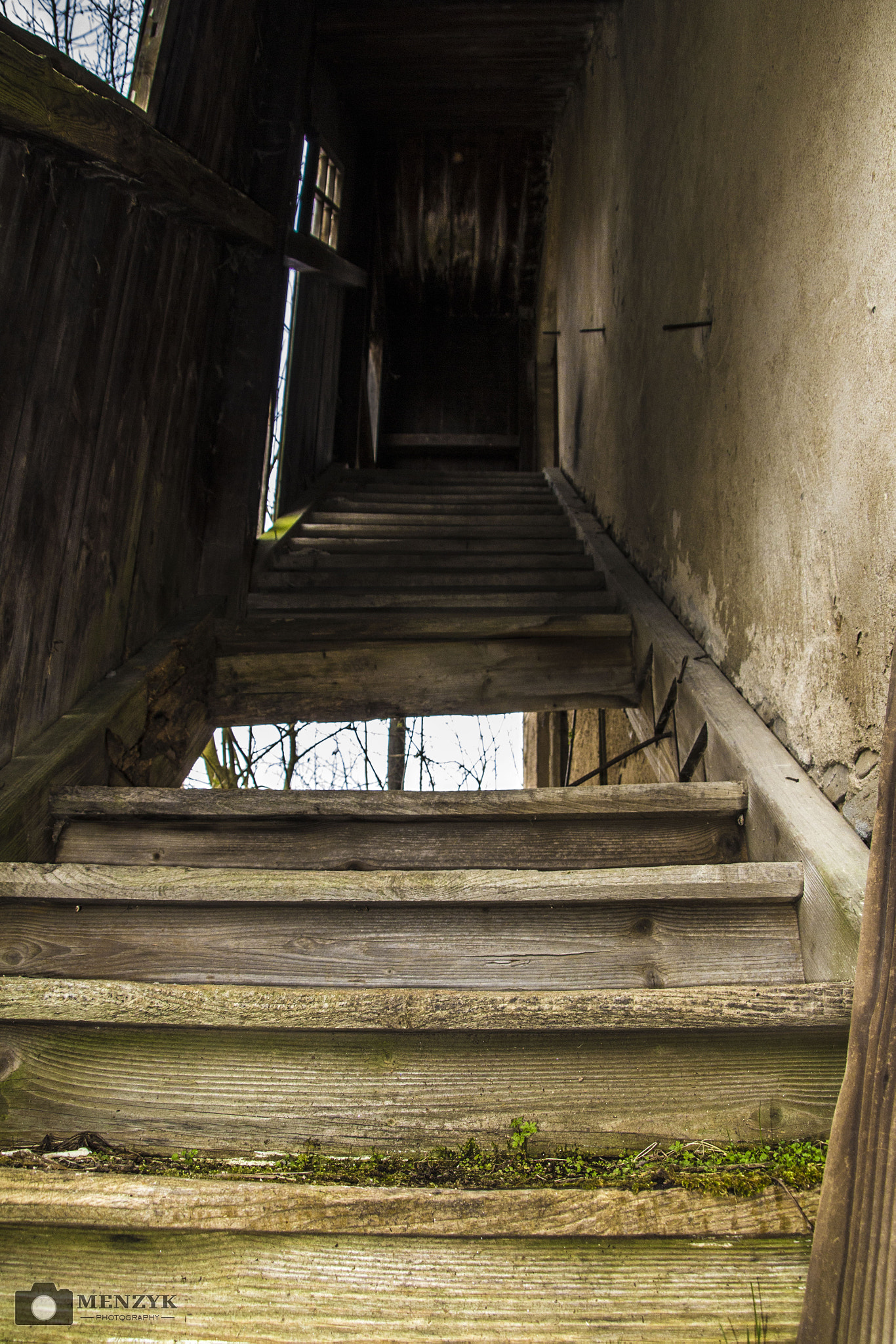 Canon EOS 60D + Canon TS-E 90mm F2.8 Tilt-Shift sample photo. Lost places photography
