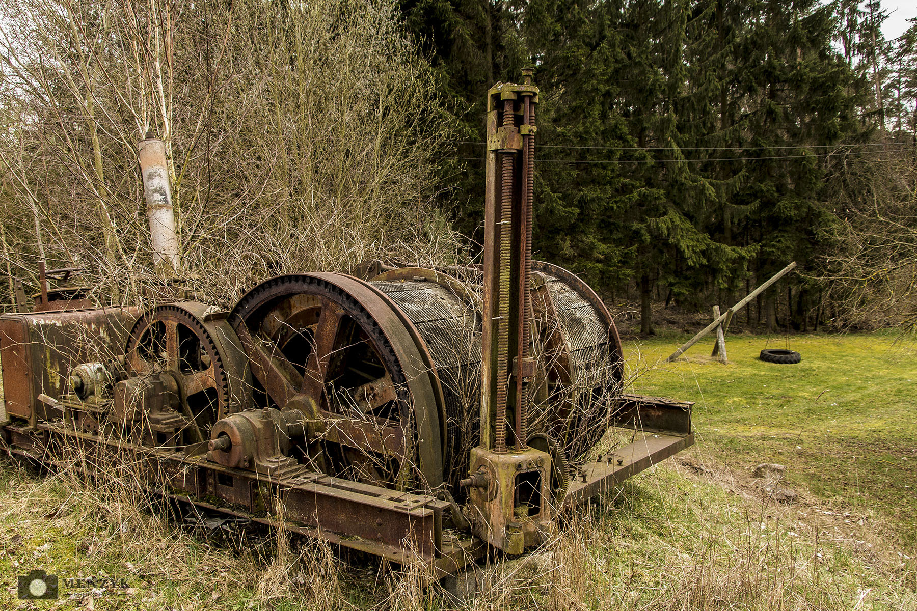 Canon EOS 60D + Canon TS-E 90mm F2.8 Tilt-Shift sample photo. Lost places photography