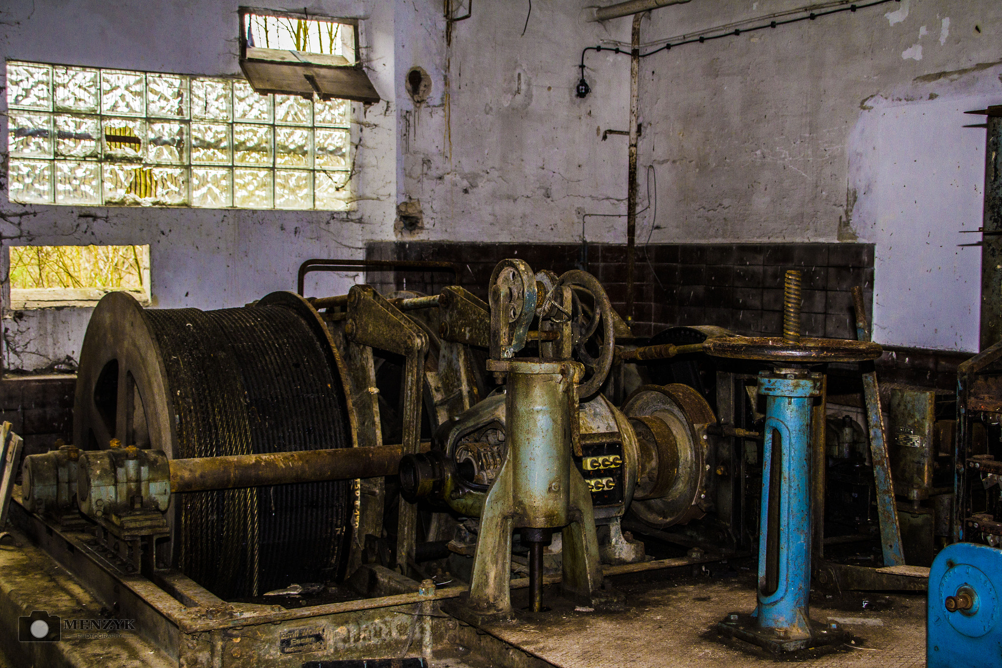 Canon EOS 60D + Canon TS-E 90mm F2.8 Tilt-Shift sample photo. Lost places photography