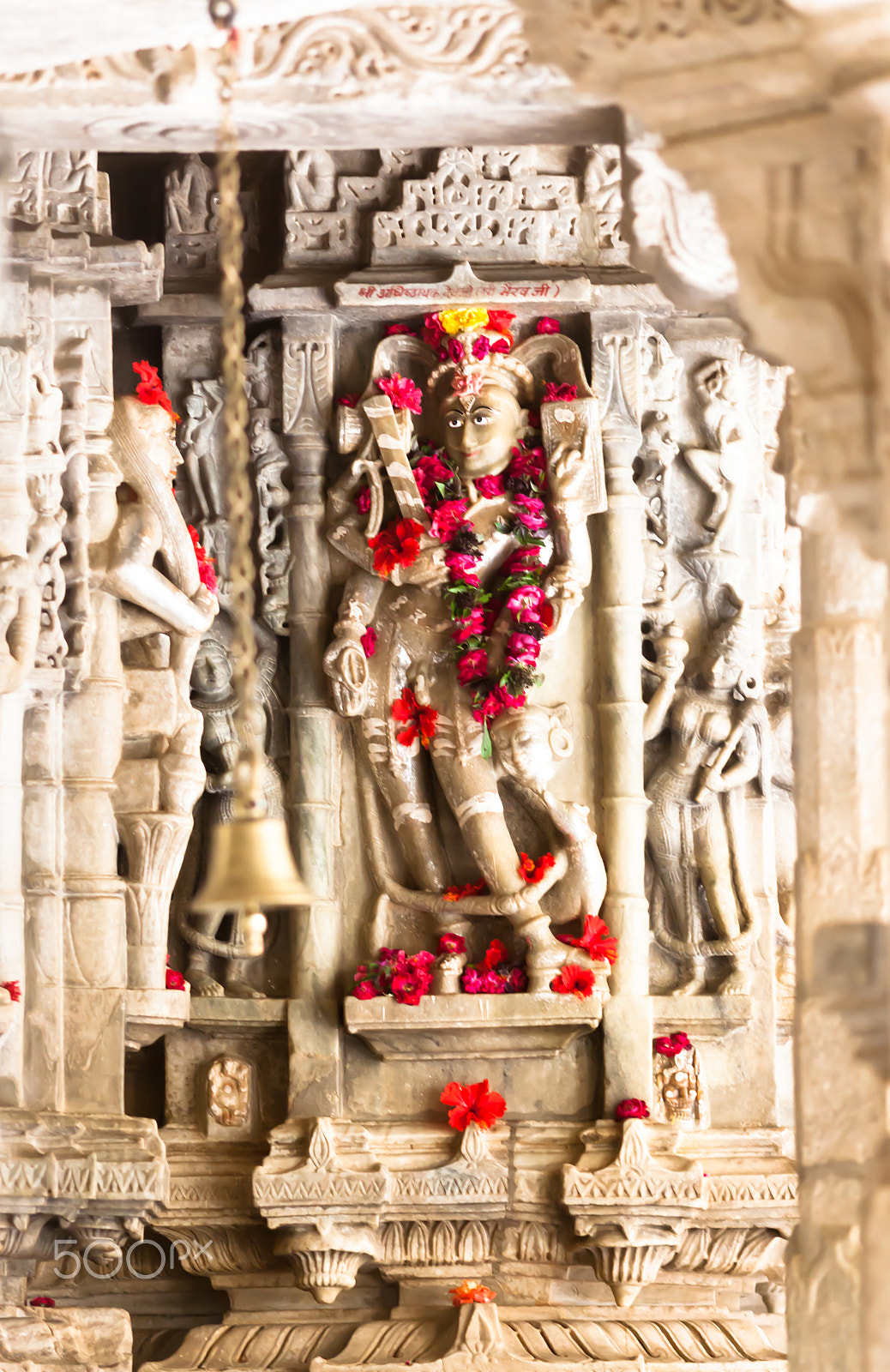 Canon EF 200mm F2.8L II USM sample photo. Red in temple photography