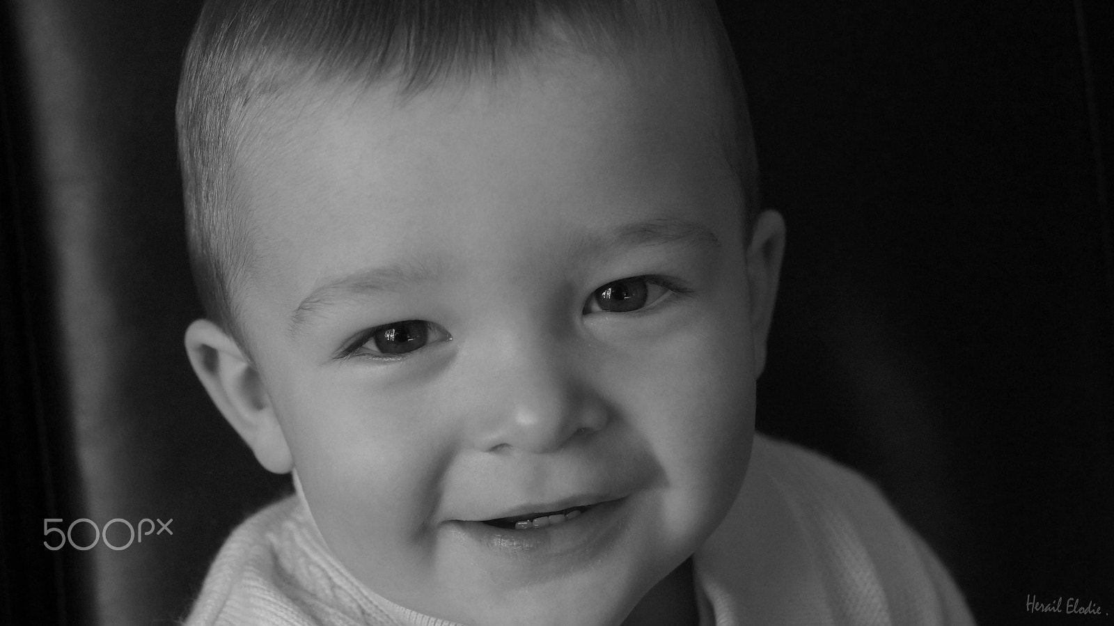 Sony DT 18-200mm F3.5-6.3 sample photo. | the eyes of a child | photography