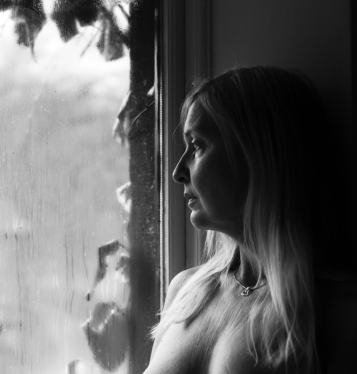 Leica M9 + Noctilux-M 50mm f/1 sample photo. By the window photography